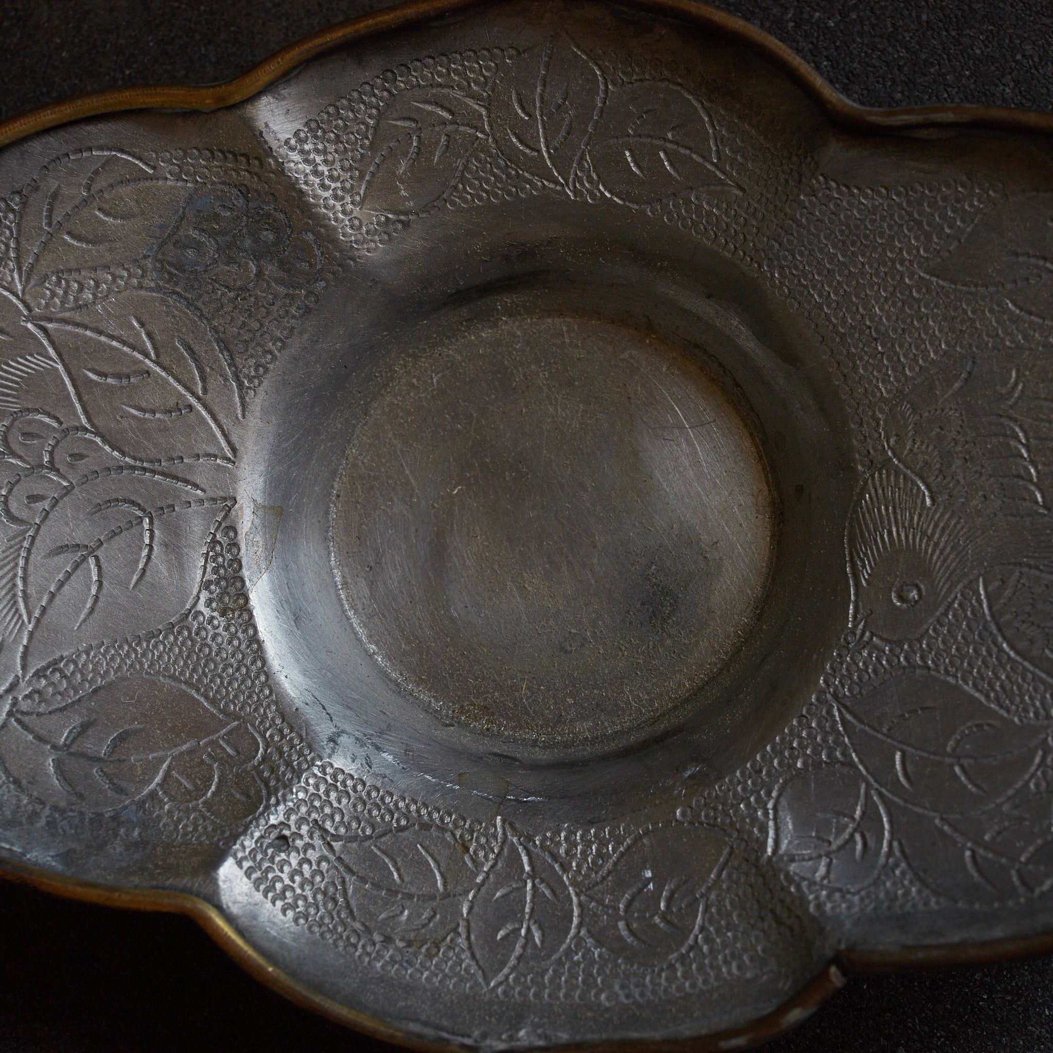 OLD LOBED-FLOWER-SHAPED TIN TEA SAUCER, marked Qianlong nian zhi, copper-covered, With box, set of 5, Qing Dynasty(1616–1911CE)