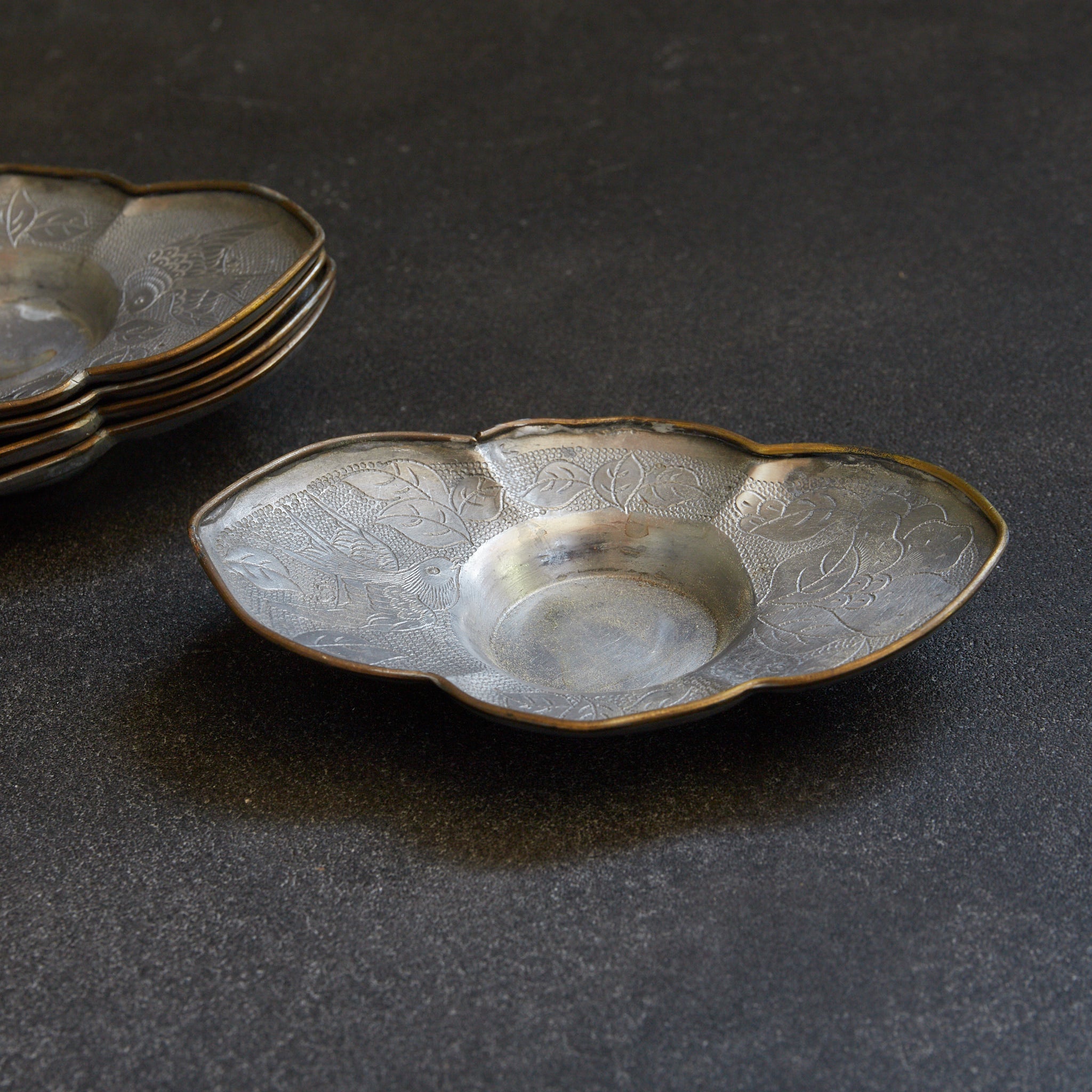 OLD LOBED-FLOWER-SHAPED TIN TEA SAUCER, marked Qianlong nian zhi, copper-covered, With box, set of 5, Qing Dynasty(1616–1911CE)