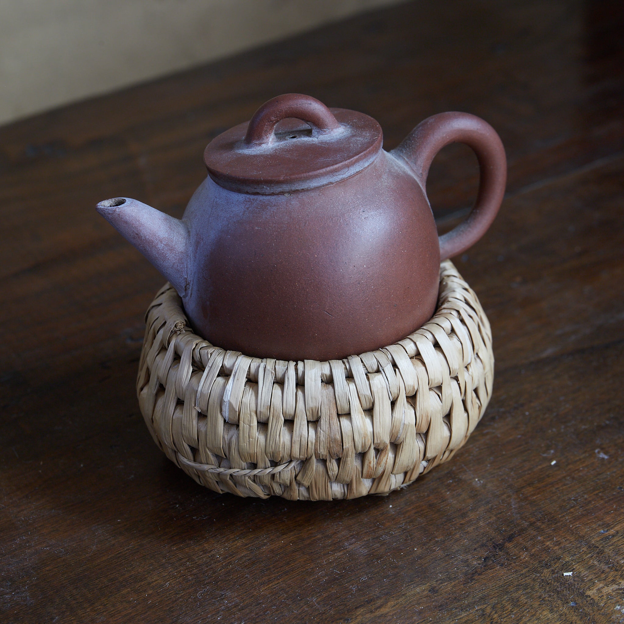 SOPORTE PARA TETERA DE PAJA, Trenzado, Período Showa(1926–1989 d. C.)
