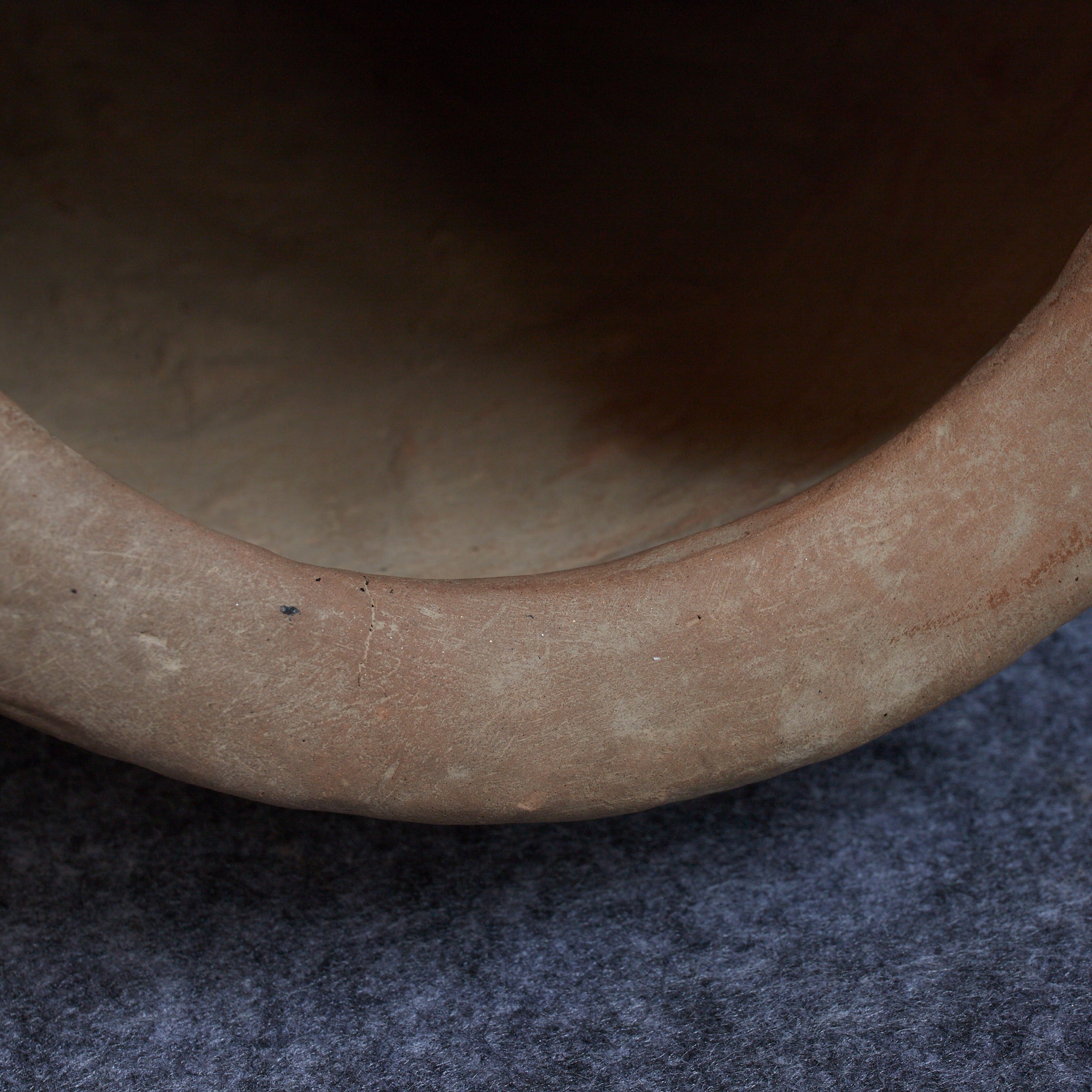 LI, Red-fired, With wooden box, Shaanxi Longshan Culture(2500–2000BCE)