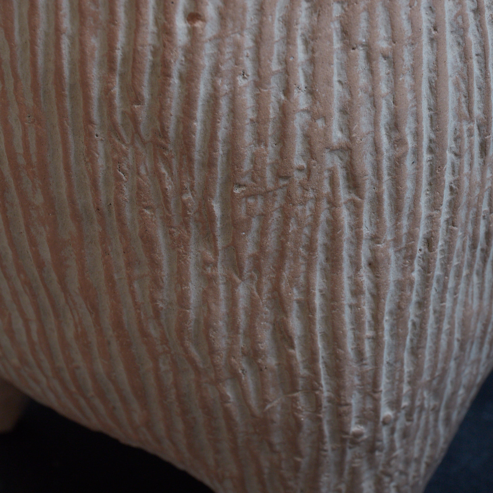 LI, Red-fired, With wooden box, Shaanxi Longshan Culture(2500–2000BCE)