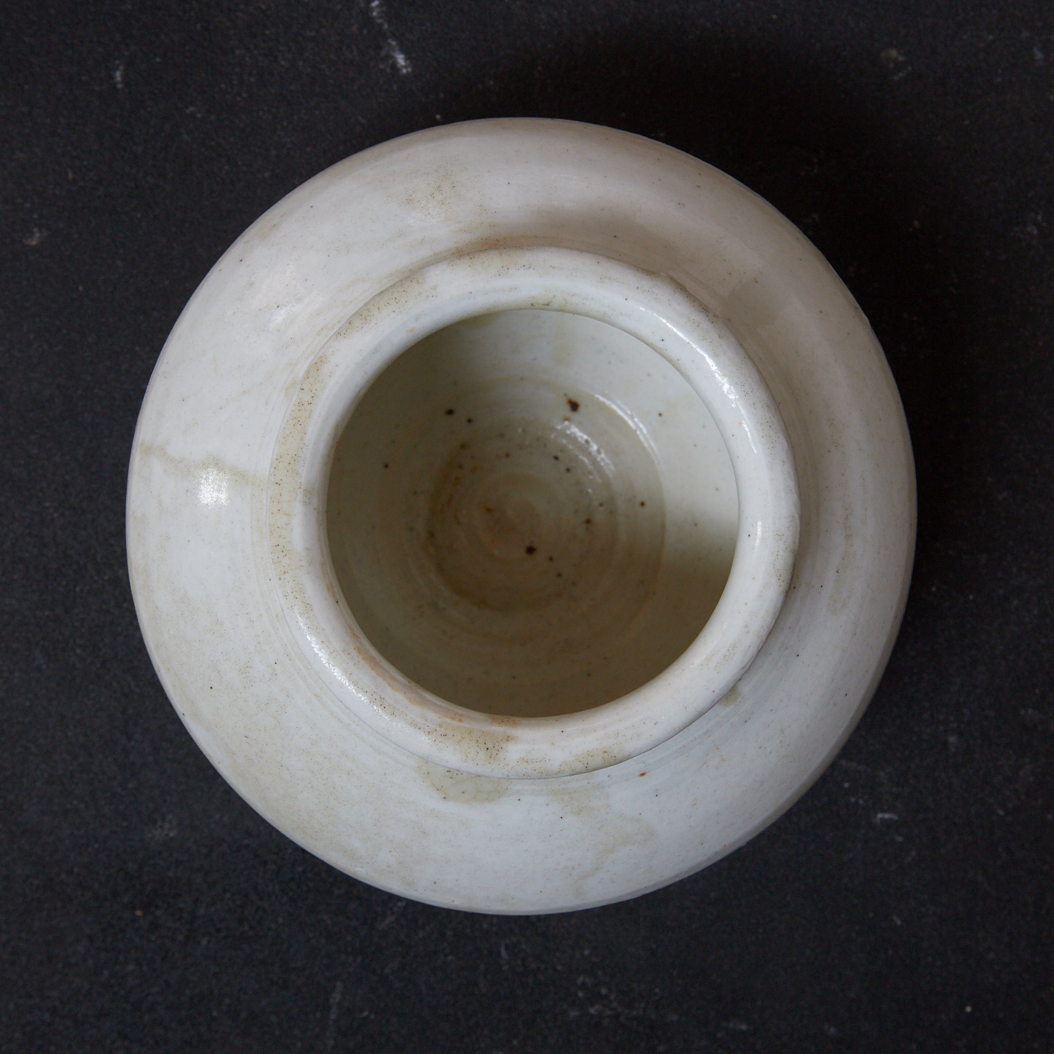 JAR, White porcelain, With wooden box, Joseon Dynasty(1392–1897CE)