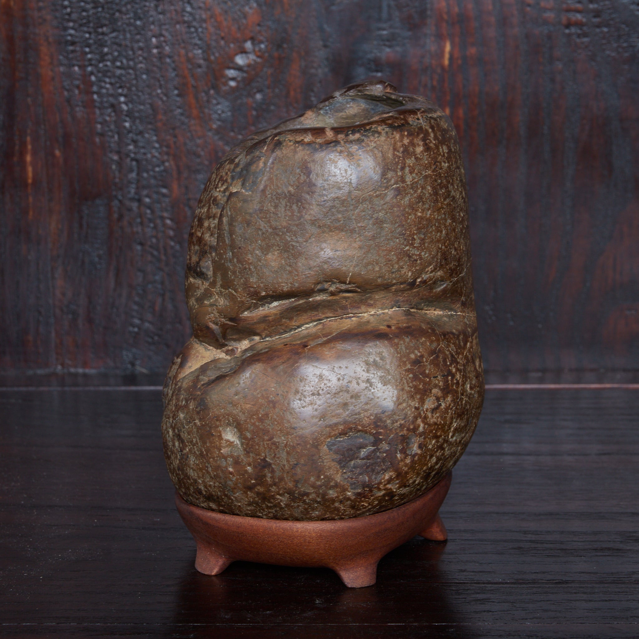 馬蹄石壺(自然物:年代不詳)