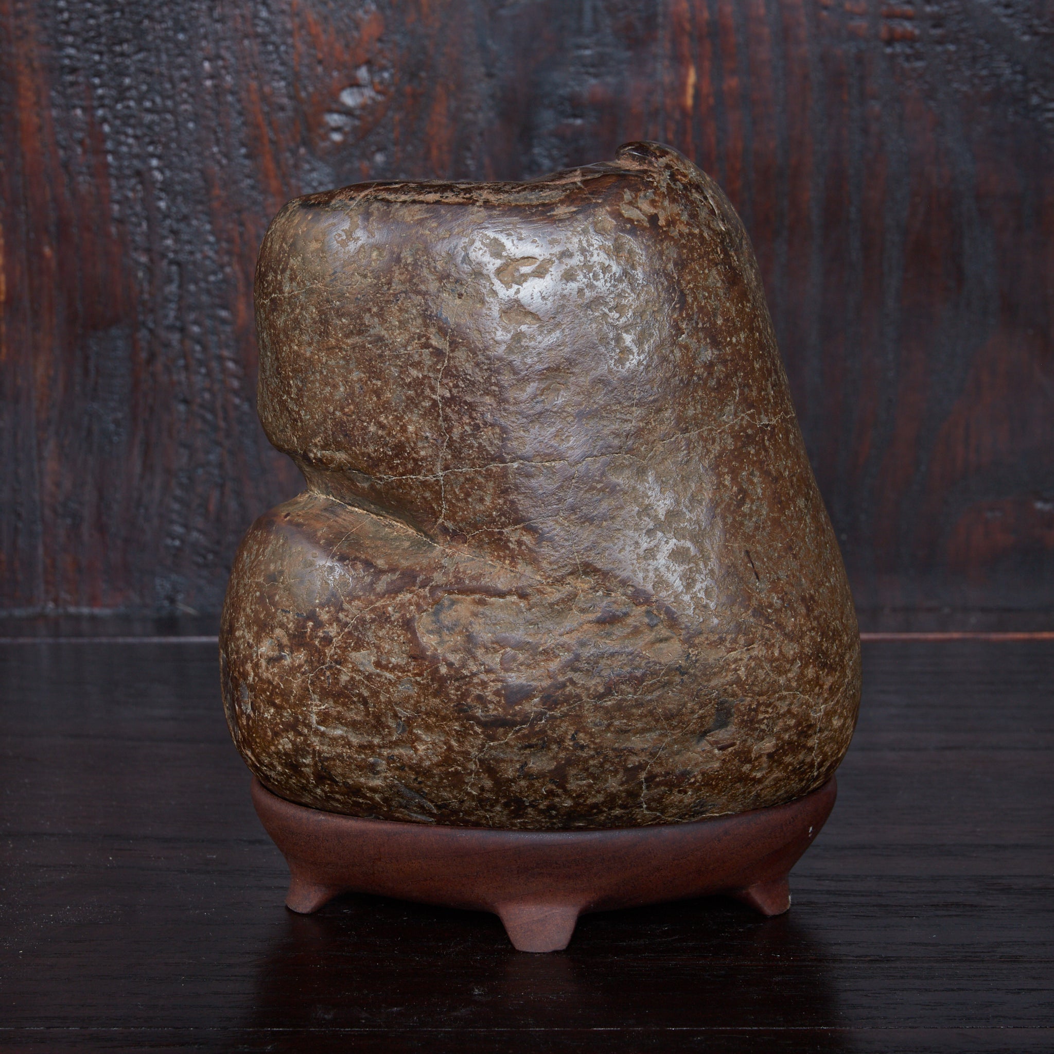 馬蹄石壺(自然物:年代不詳)