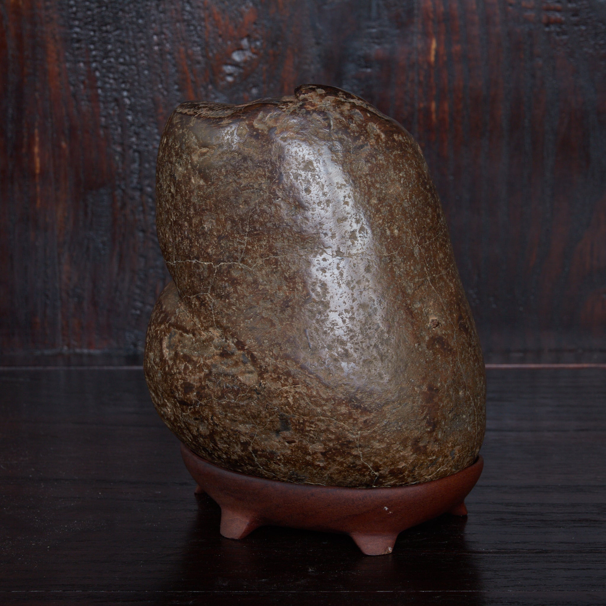 馬蹄石壺(自然物:年代不詳)