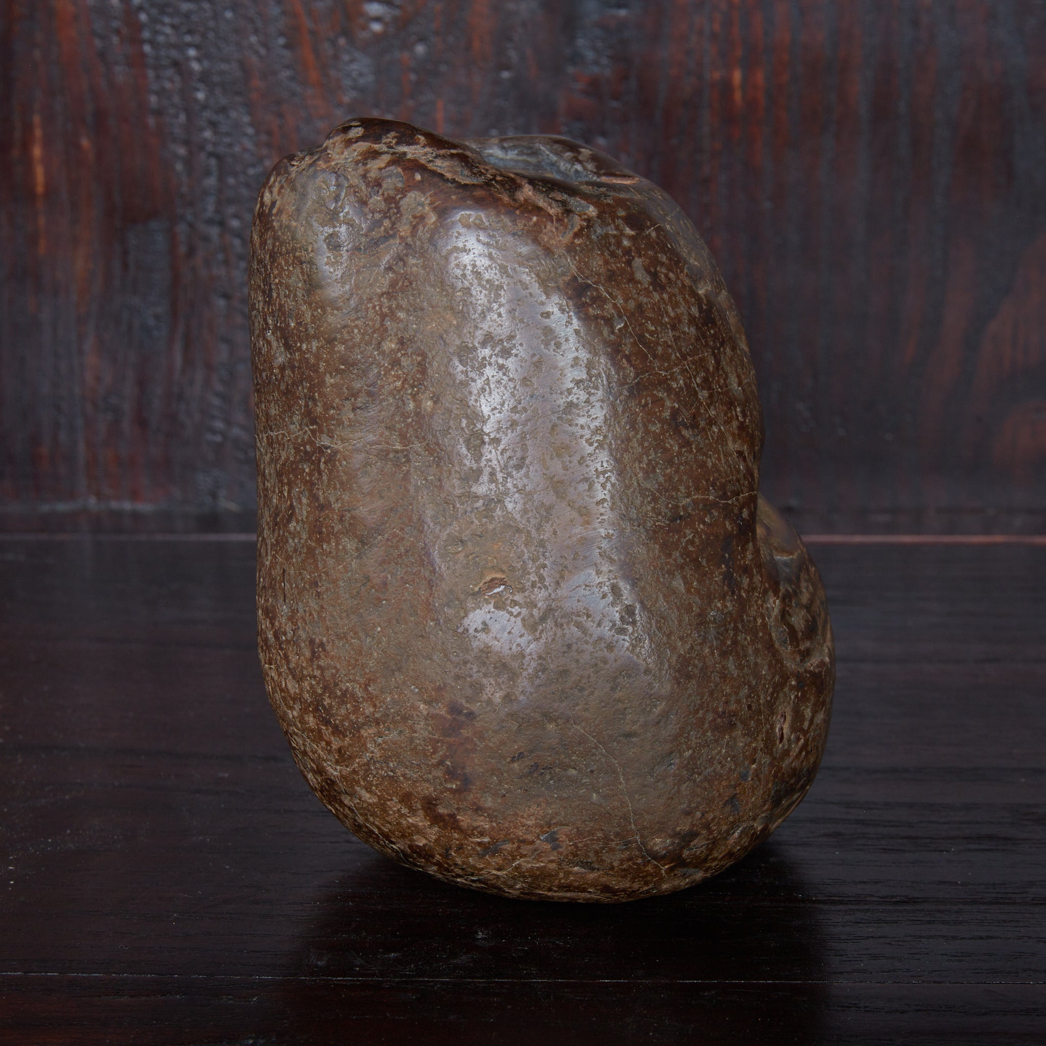 馬蹄石壺(自然物:年代不詳)