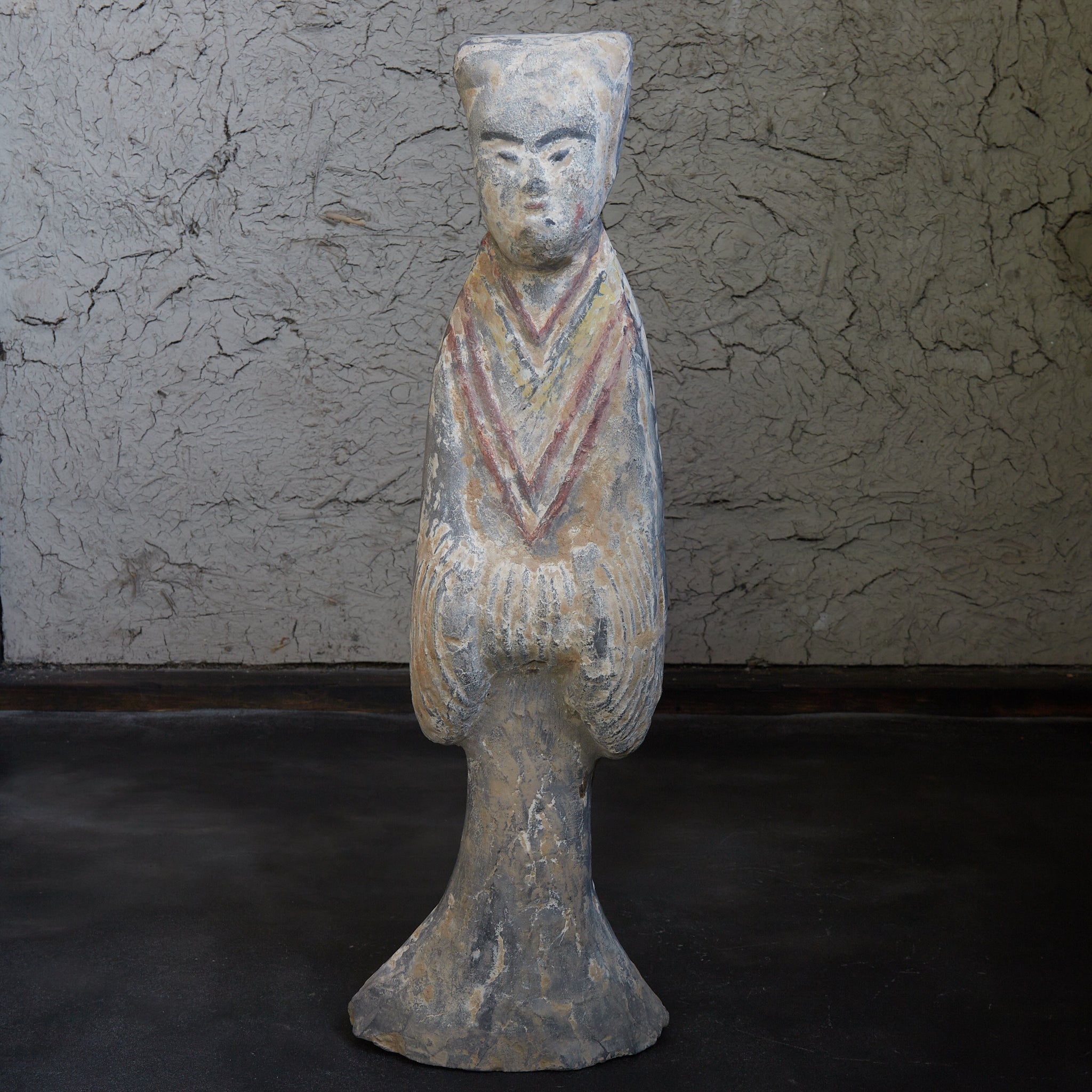 漢代 灰陶加彩 女子俑(206BCE–220CE)