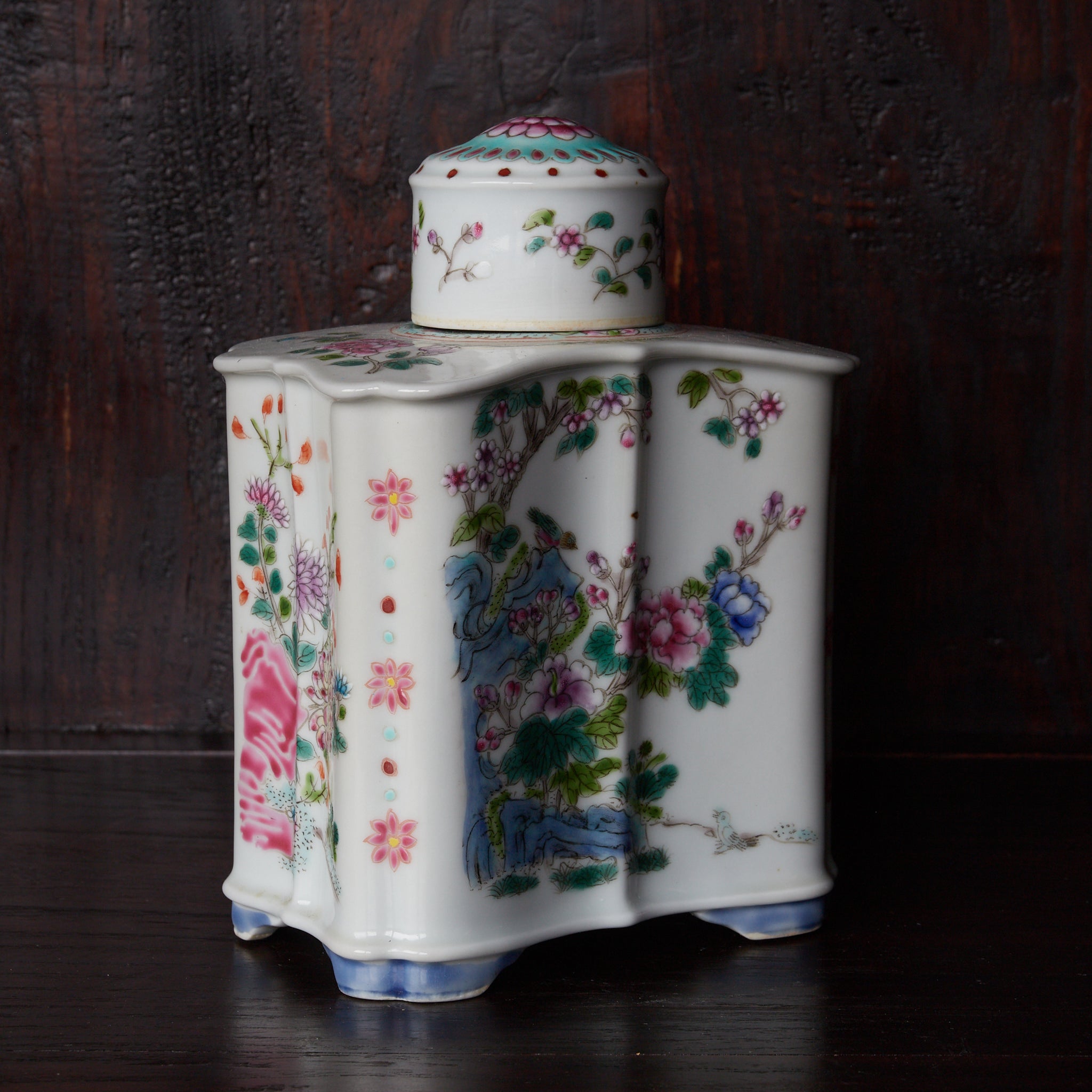 清代–民国期 粉彩百花文四方蓋瓶 茶入(1616–1949CE)