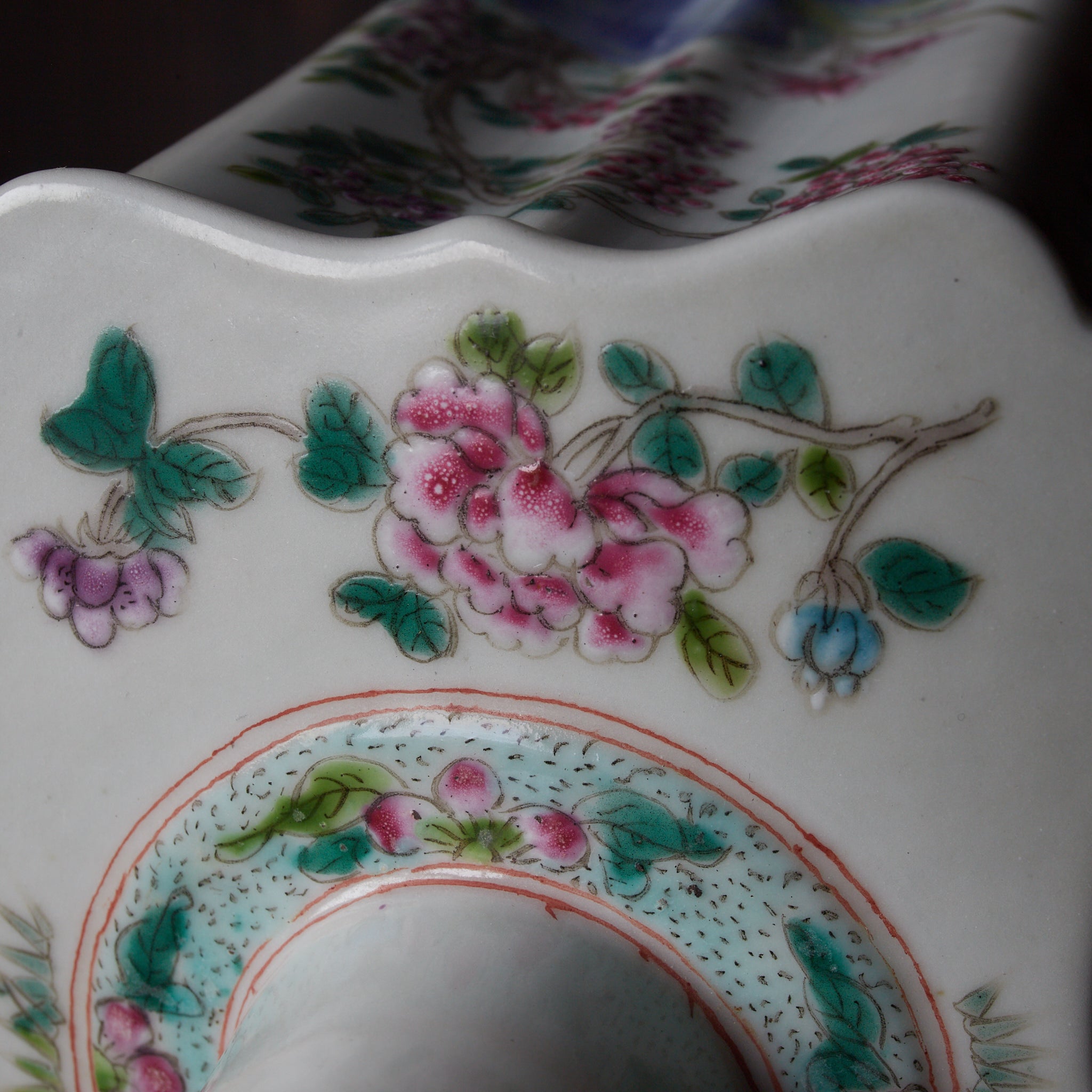 清代–民国期 粉彩百花文四方蓋瓶 茶入(1616–1949CE)