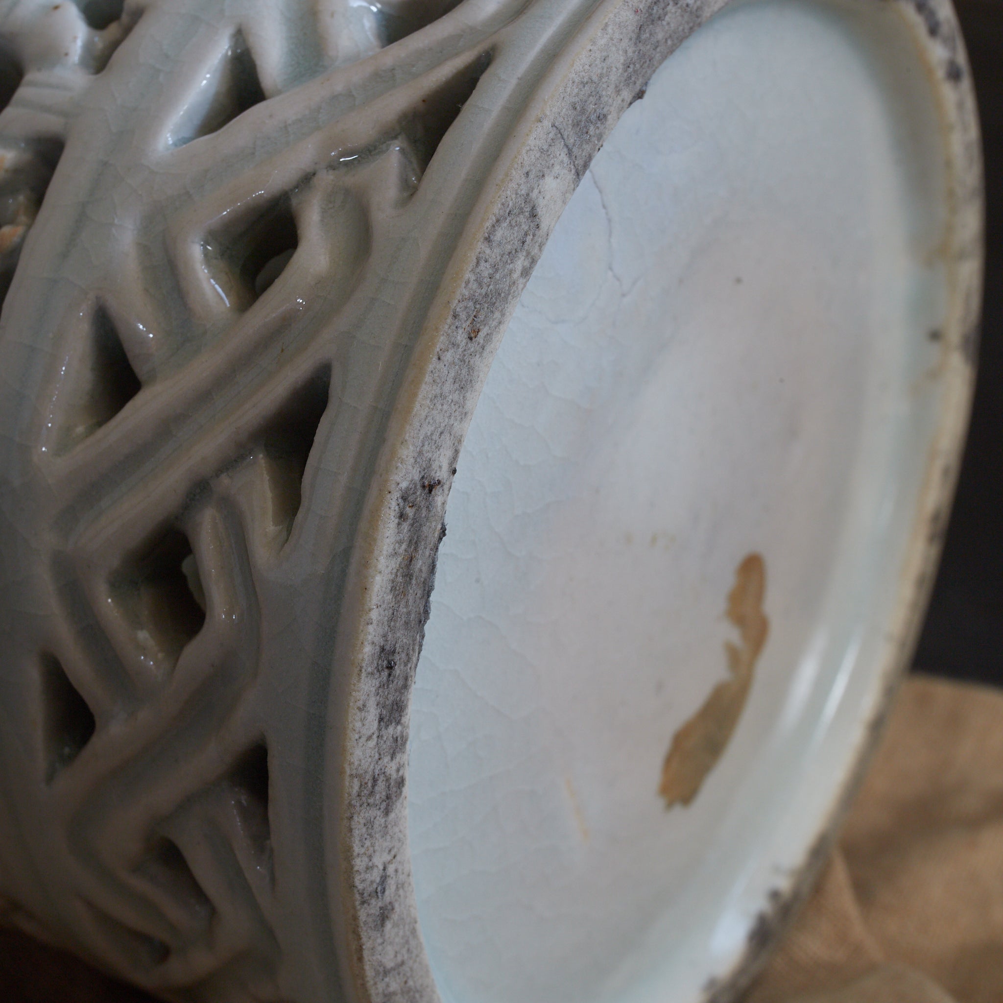 BRUSH POT, White porcelain with openwork bead design, Joseon Dynasty(1392–1897CE)