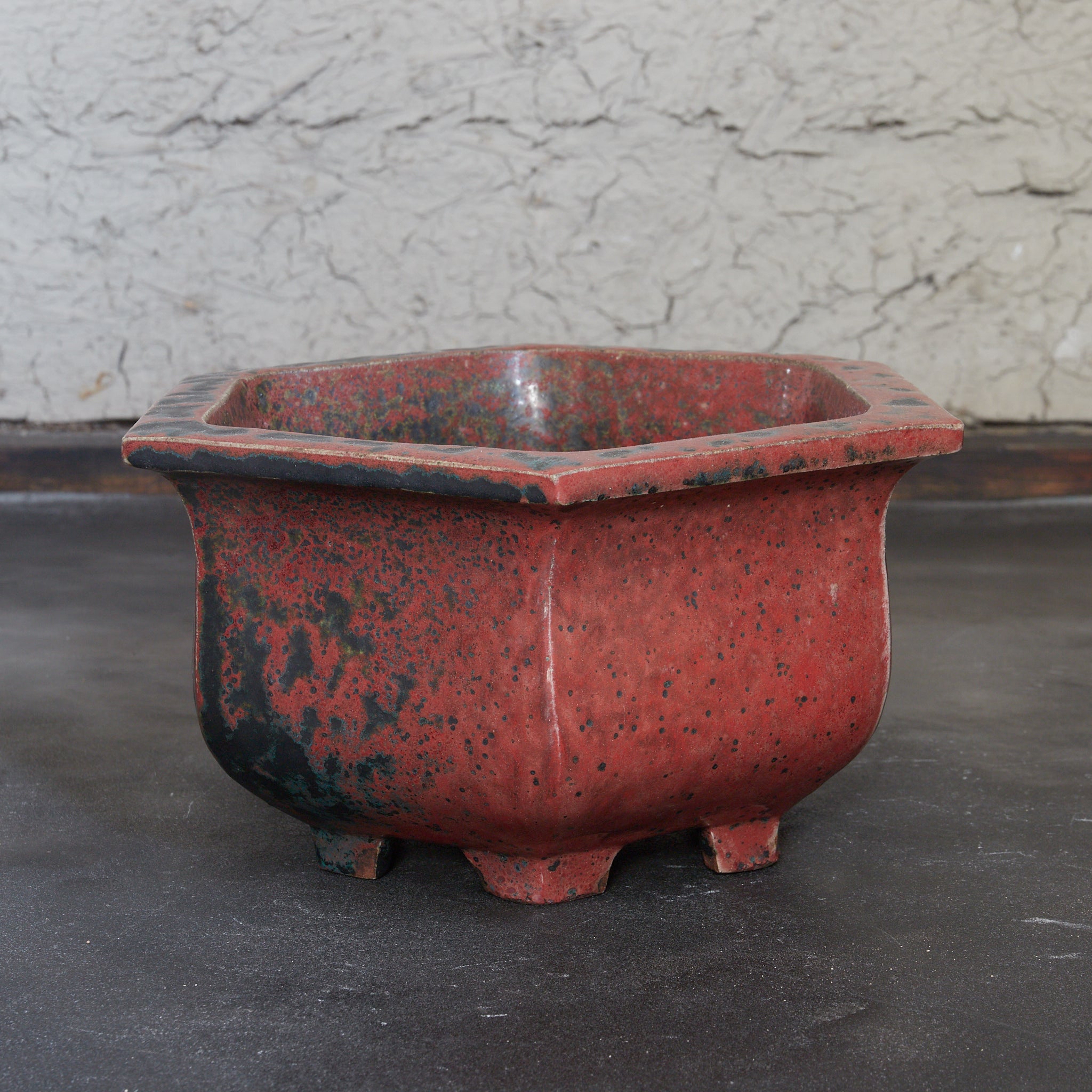 清代 鈞窯六角盆器 木箱付(1616–1911CE)