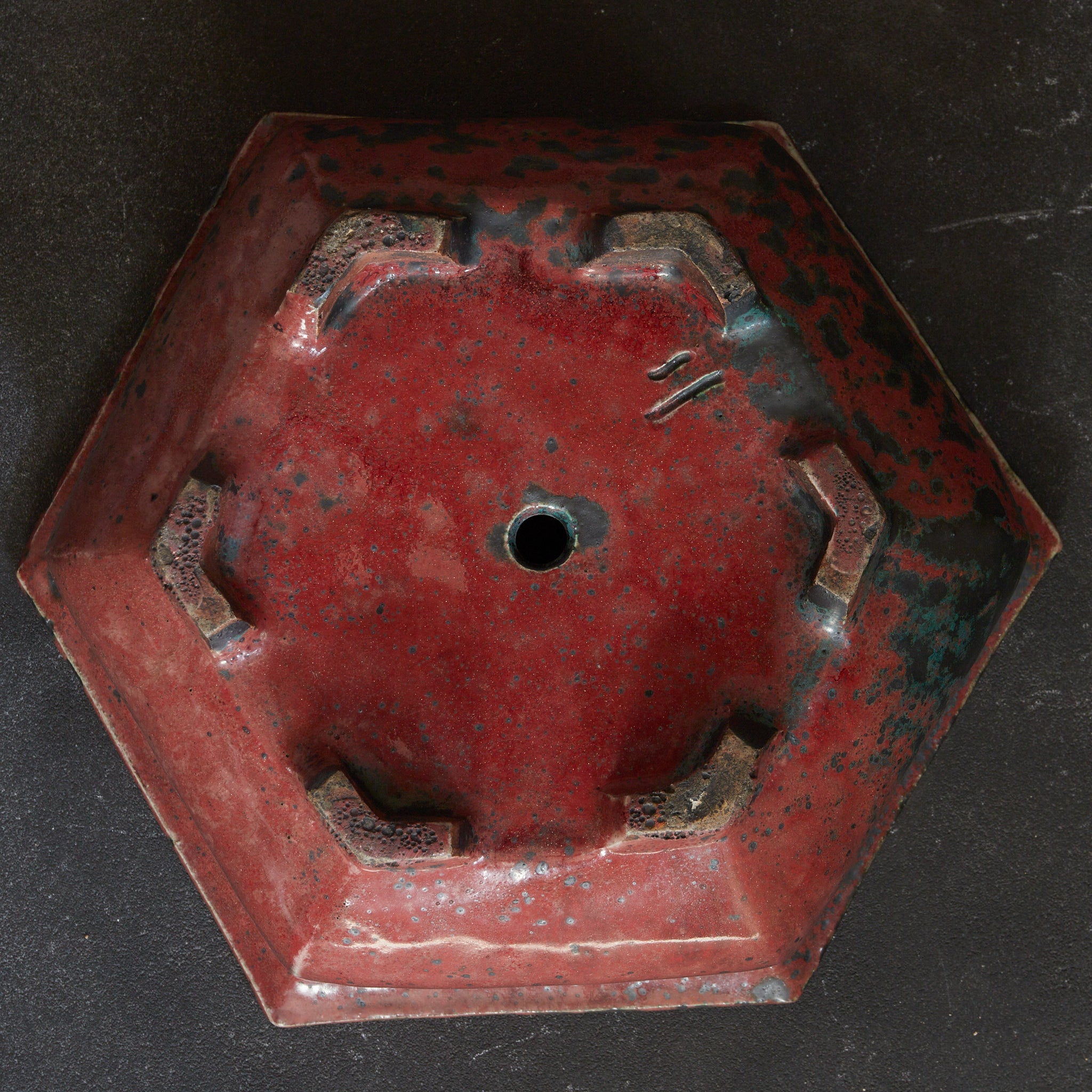 清代 鈞窯六角盆器 木箱付(1616–1911CE)