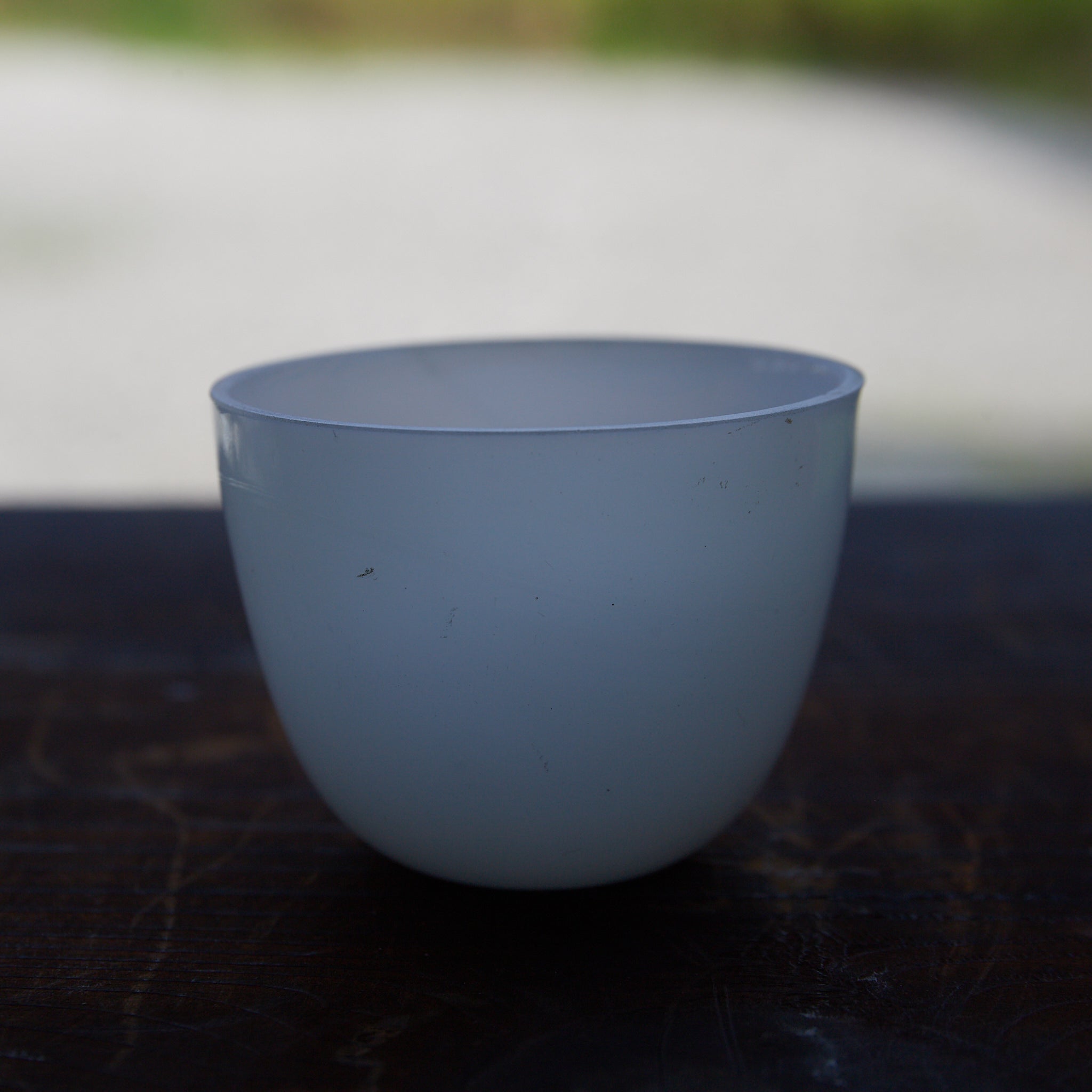 MILCHGLÄSERNER BECHER, Meiji–Taisho-Zeit(1868–1926 n. Chr.)