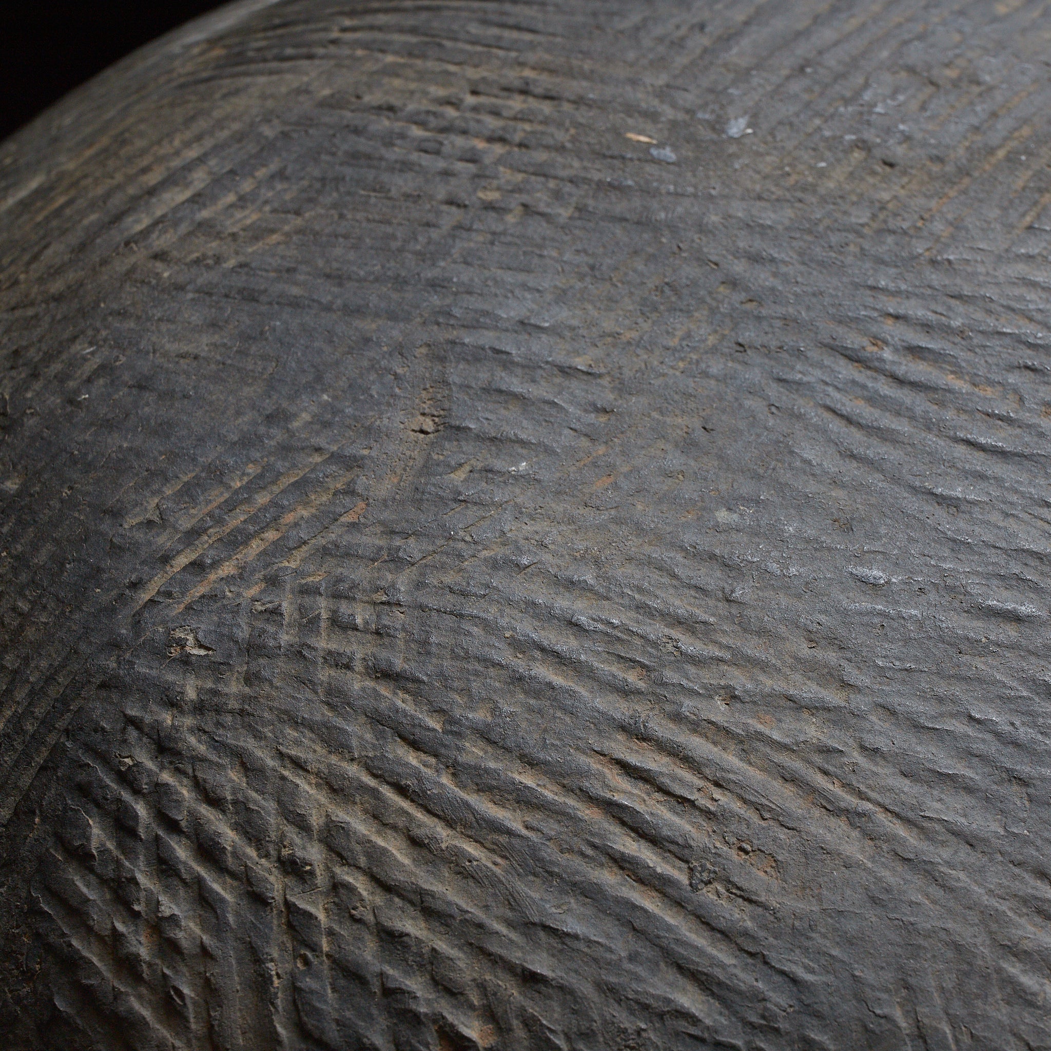جرة، سوزو، بـ زخرفة مضغوطة ، فترة كاماكورا(1185–1333 ميلاديًا)