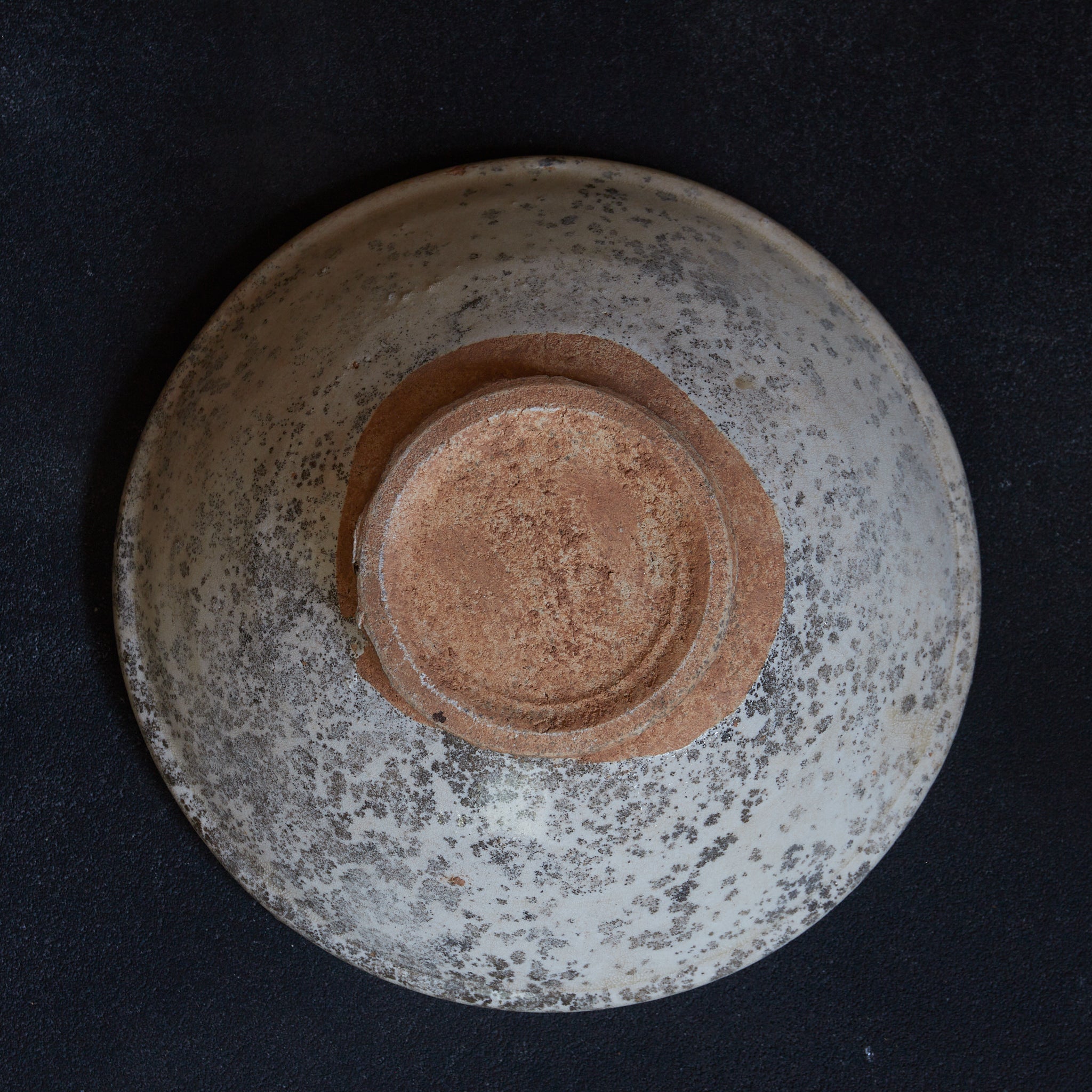 宋代 霜斑白釉碗(960–1279CE)