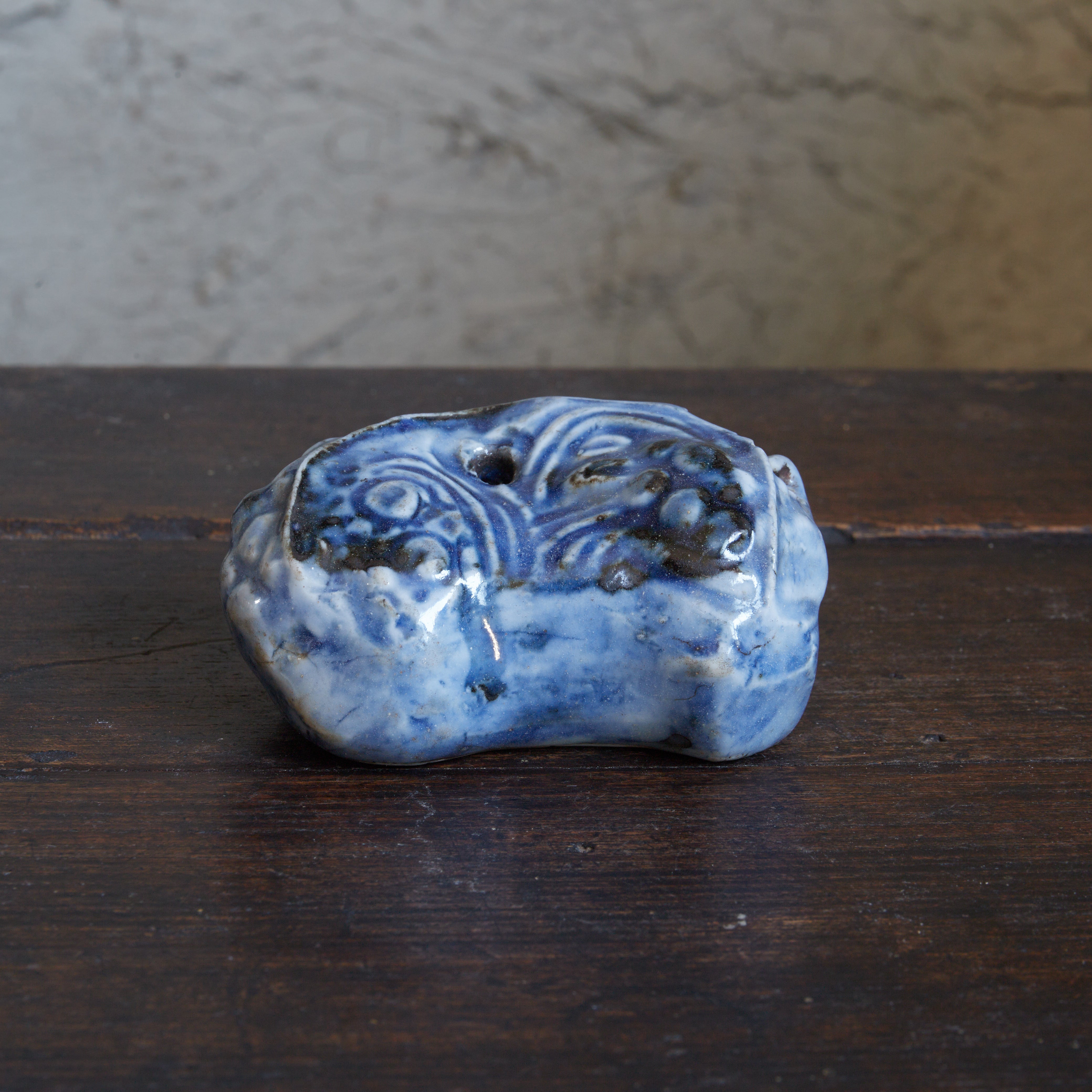 李朝 瑠璃釉獅子形水滴（1392–1897CE） | 入蘆花（ロカニイル）