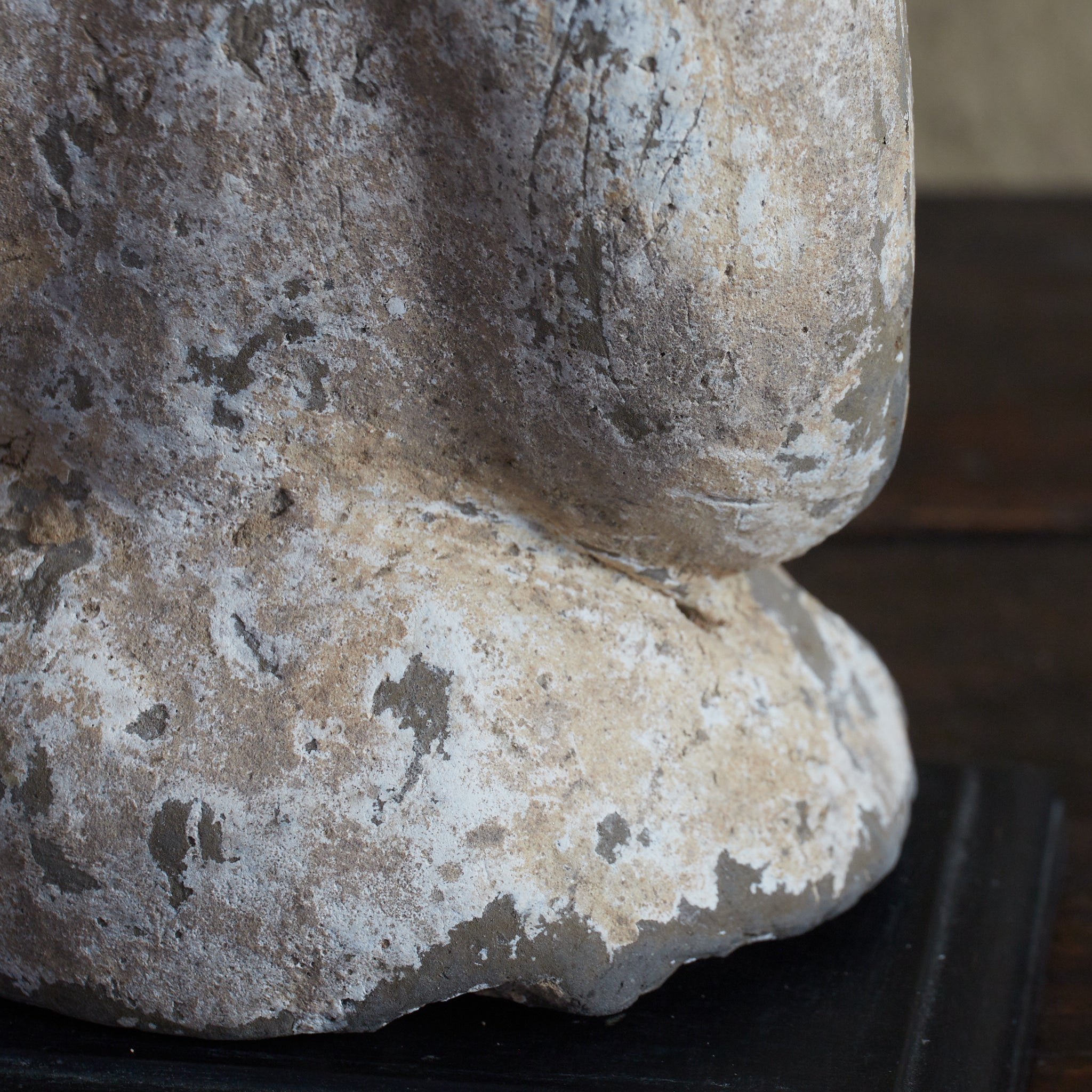 FIGURA FUNERARIA, Terracotta grigia con ingobbio e pigmenti, Dinastia Han (206 a.C.–220 d.C.) | Immagine di dettaglio 30