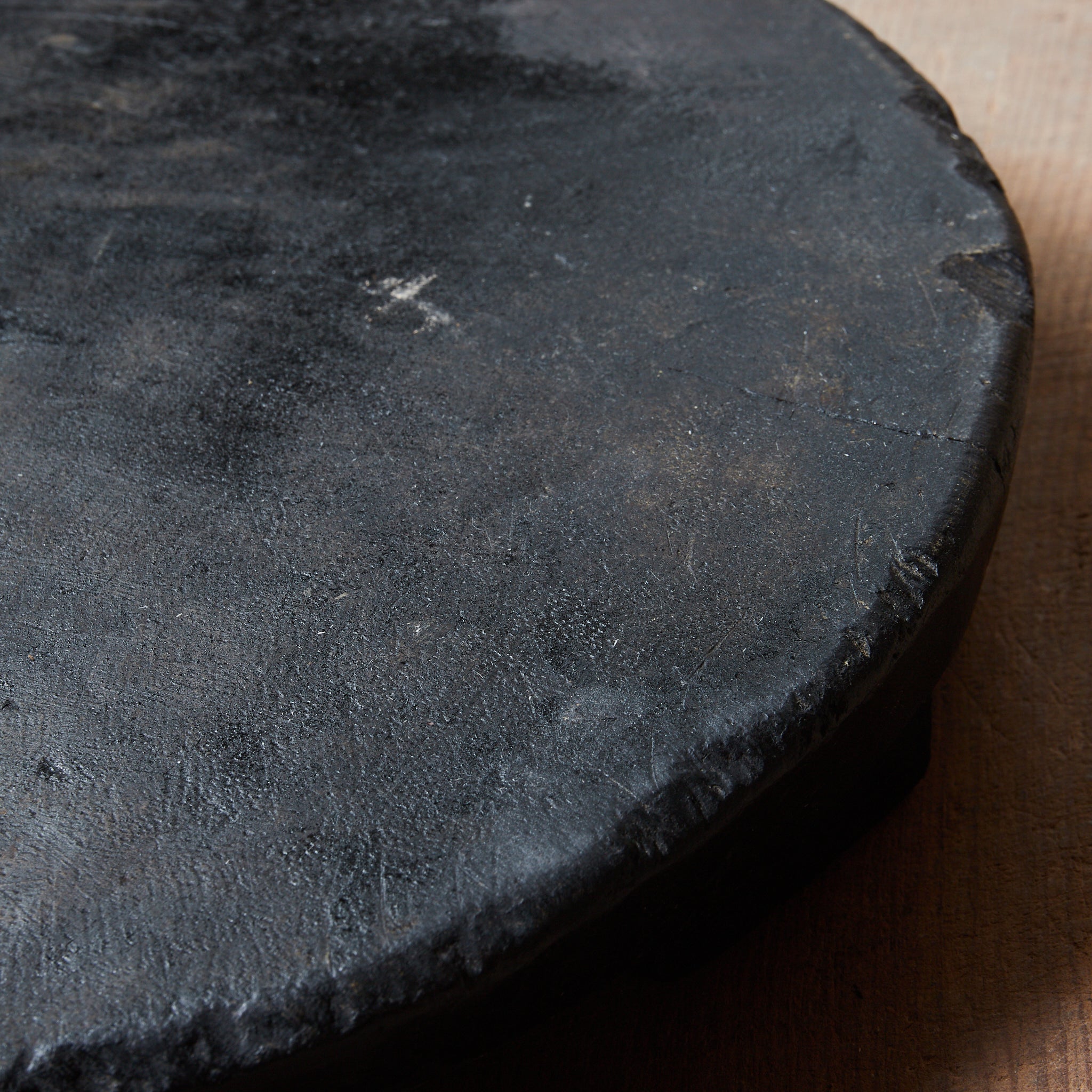 UTENSILE IN LEGNO, Mitate (tavolino da tè), A, Antichità indiana, Età moderna iniziale (XVI–XIX secolo) | Immagine di dettaglio 23