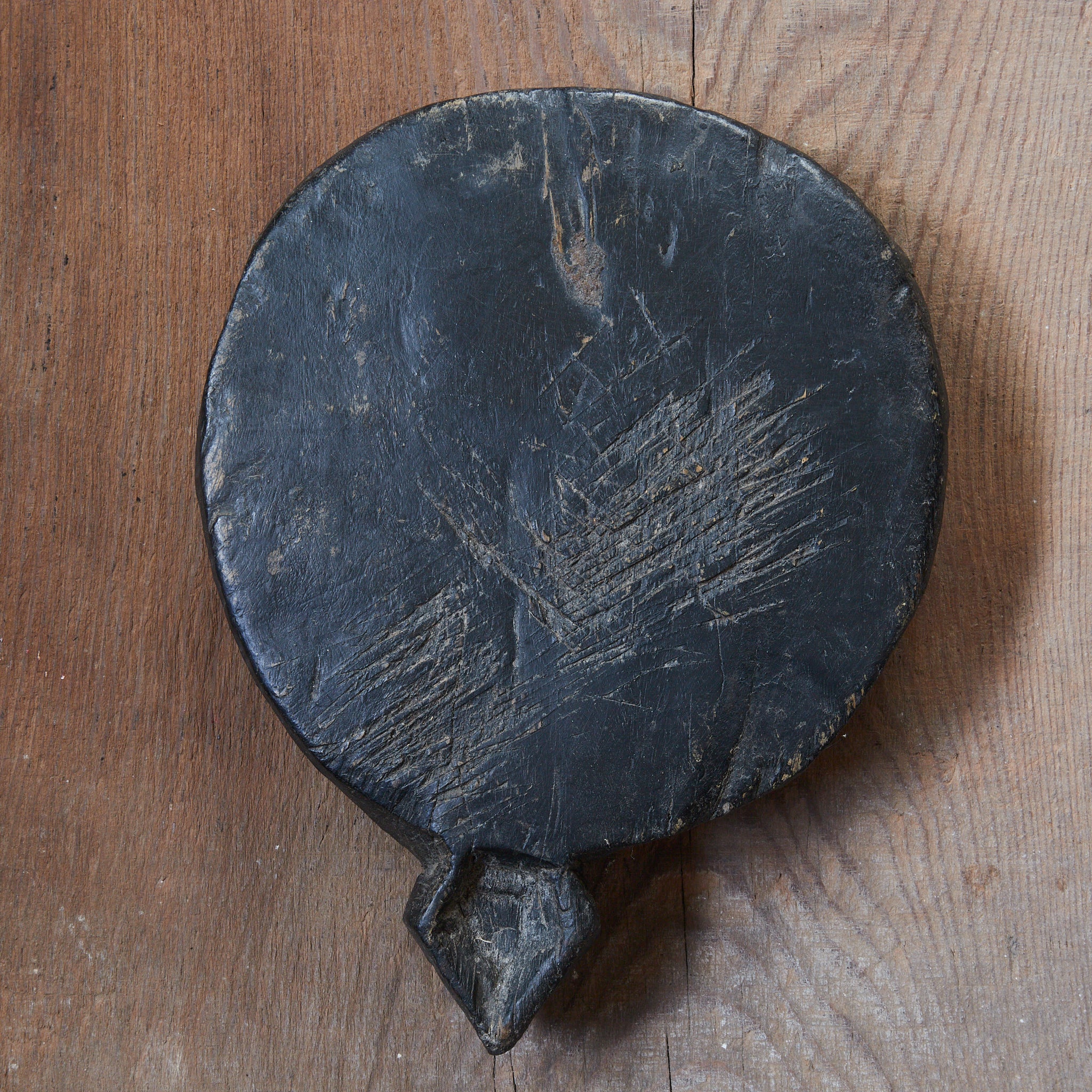 UTENSILE IN LEGNO, Mitate (tavolino da tè), B, Antichità indiana, Età moderna iniziale (XVI–XIX secolo) | Immagine di dettaglio 2