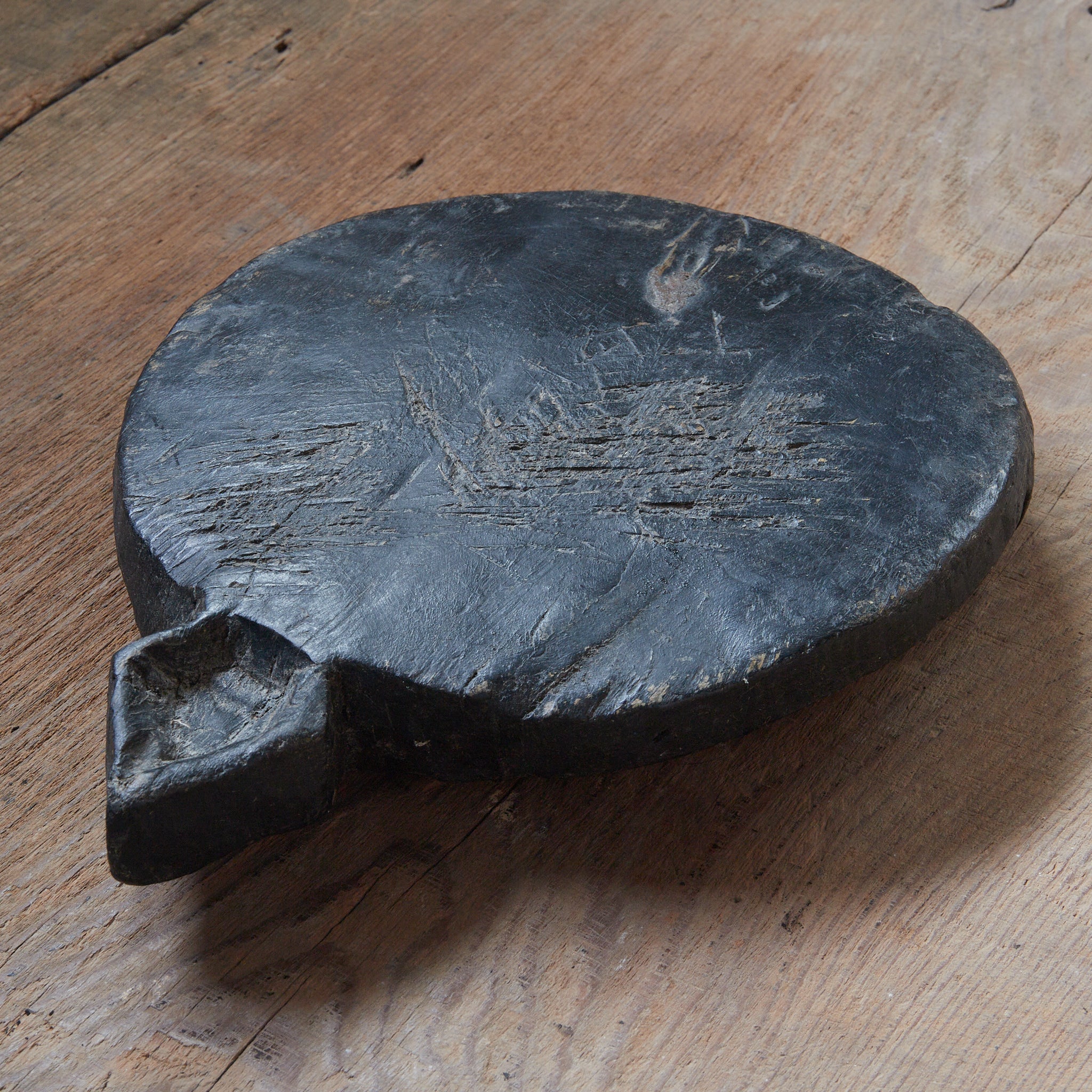 UTENSILE IN LEGNO, Mitate (tavolino da tè), B, Antichità indiana, Età moderna iniziale (XVI–XIX secolo) | Immagine di dettaglio 5