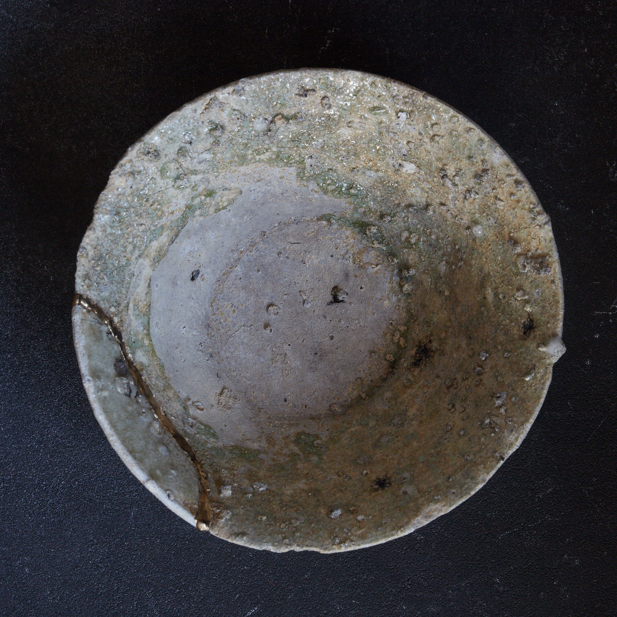 YAMACHAWAN (BERGSCHALE), Sanage, ascheglasiert, A, Kamakura-Zeit (1185–1333 n. Chr.) | Detailansicht 2