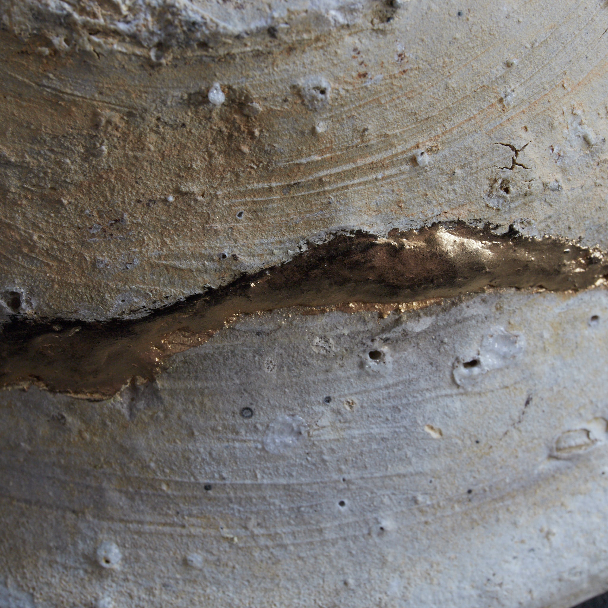 YAMACHAWAN (MOUNTAIN TEA BOWL), Sanage, ash-glazed, B, Kamakura Period (1185–1333 CE) | Detail image 24
