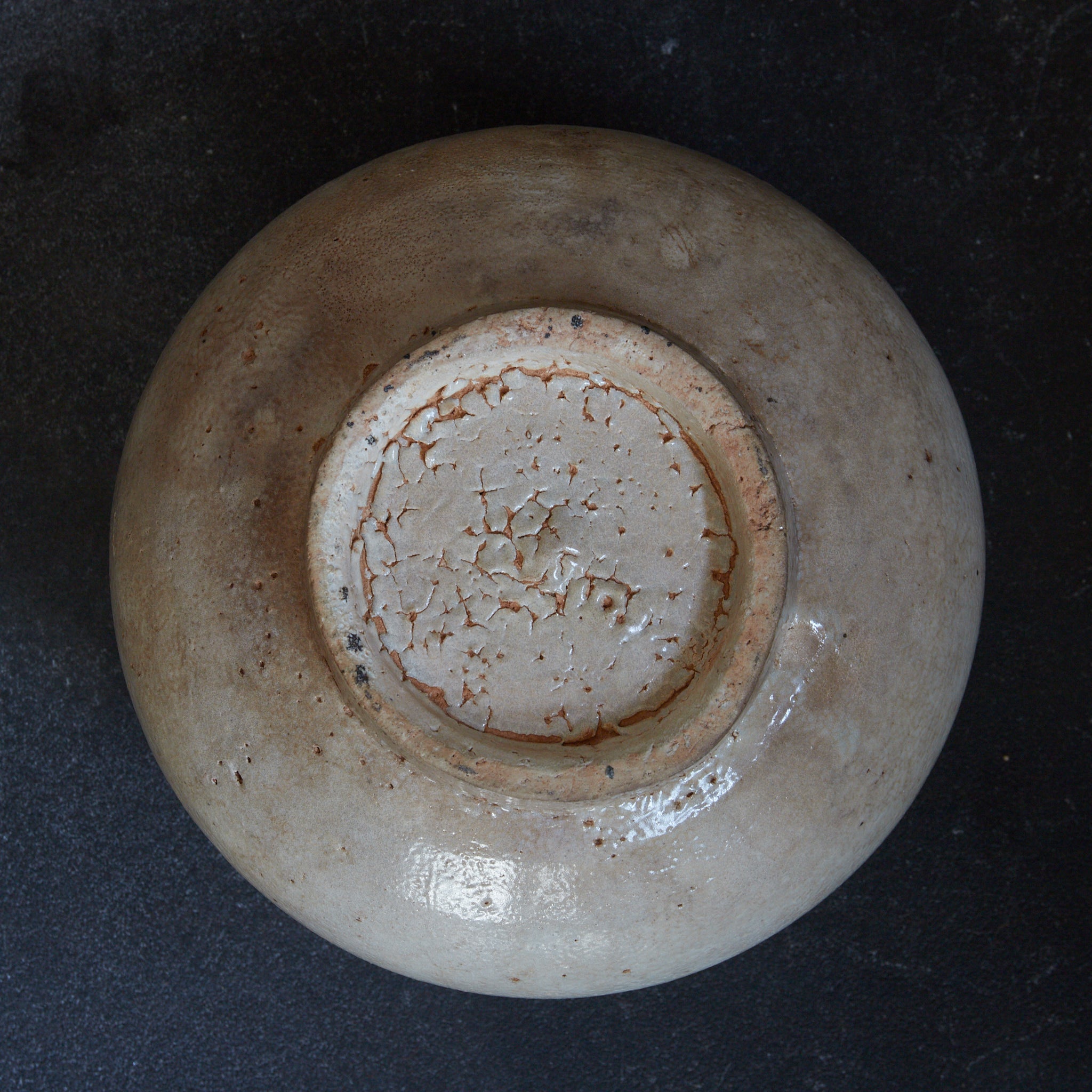 VASO GLOBULARE, Porcellana bianca, Dinastia Joseon (1392–1897 d.C.) | Immagine di dettaglio 9