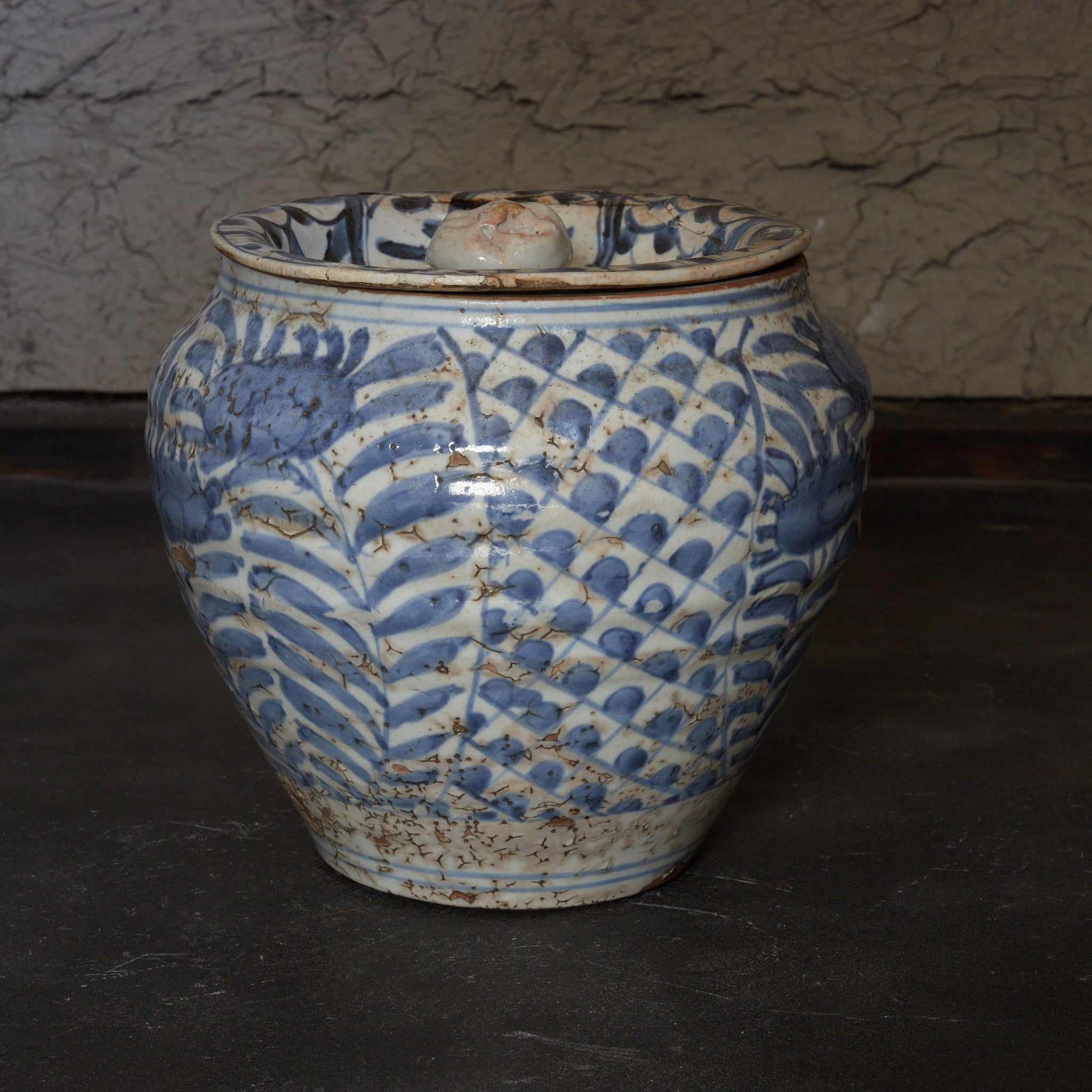 明代 古染付 魚鱗花卉文蓋壺 水指(1368–1644CE) | Detailansicht 3