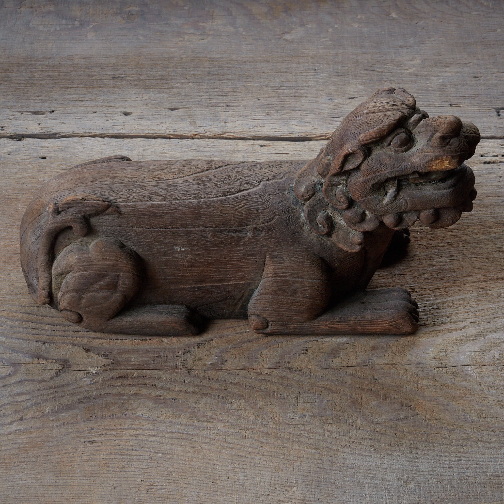 FIGURES DE LIONS A-UN EN BOIS, Paire, Dynastie Joseon (1392–1897 apr. J.-C.) | Image de détail 33