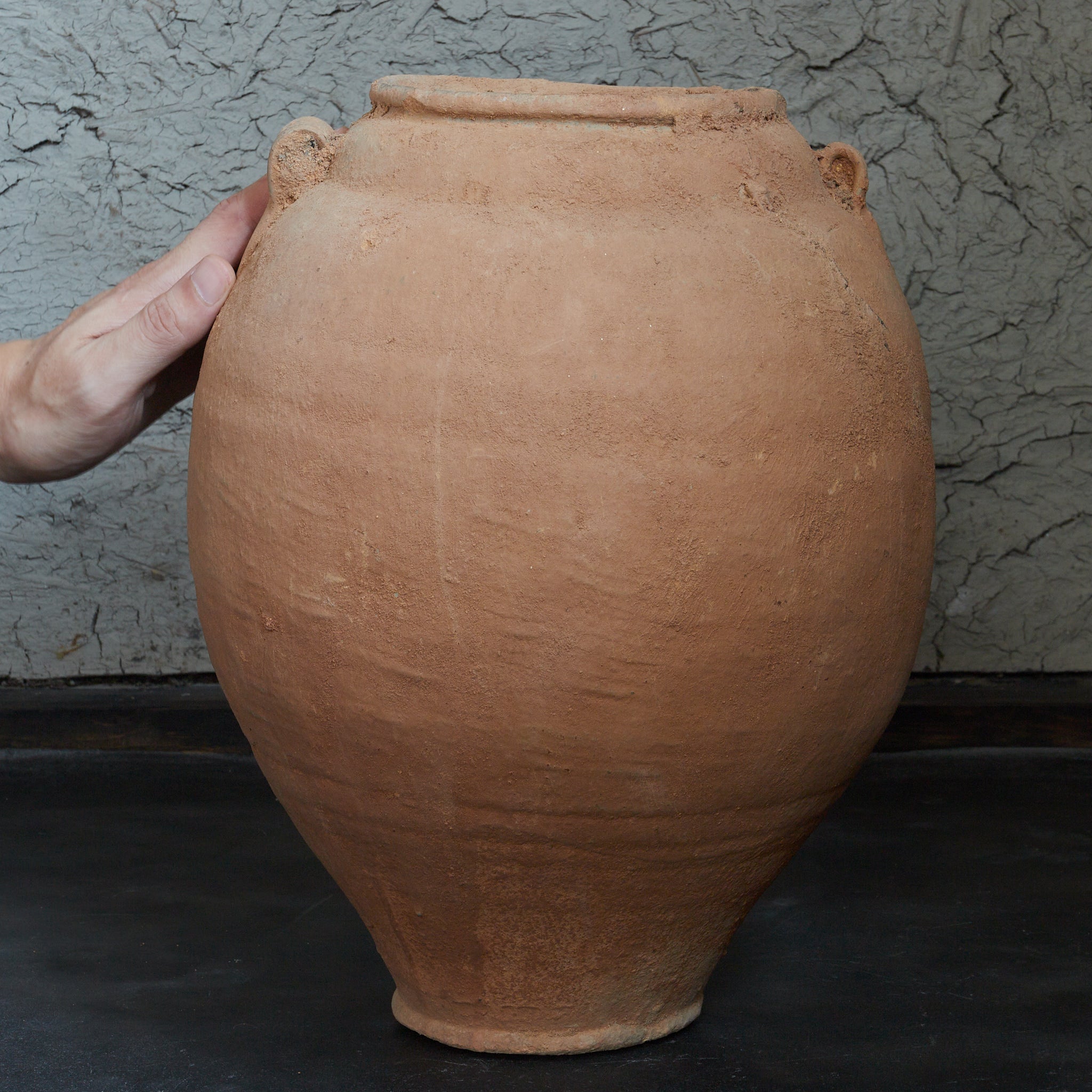 唐代–宋代 青釉瓜稜形双耳壺(618–1279CE)