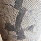 縄文土器 深鉢形土器 b 縄文時代/10000-300BCE