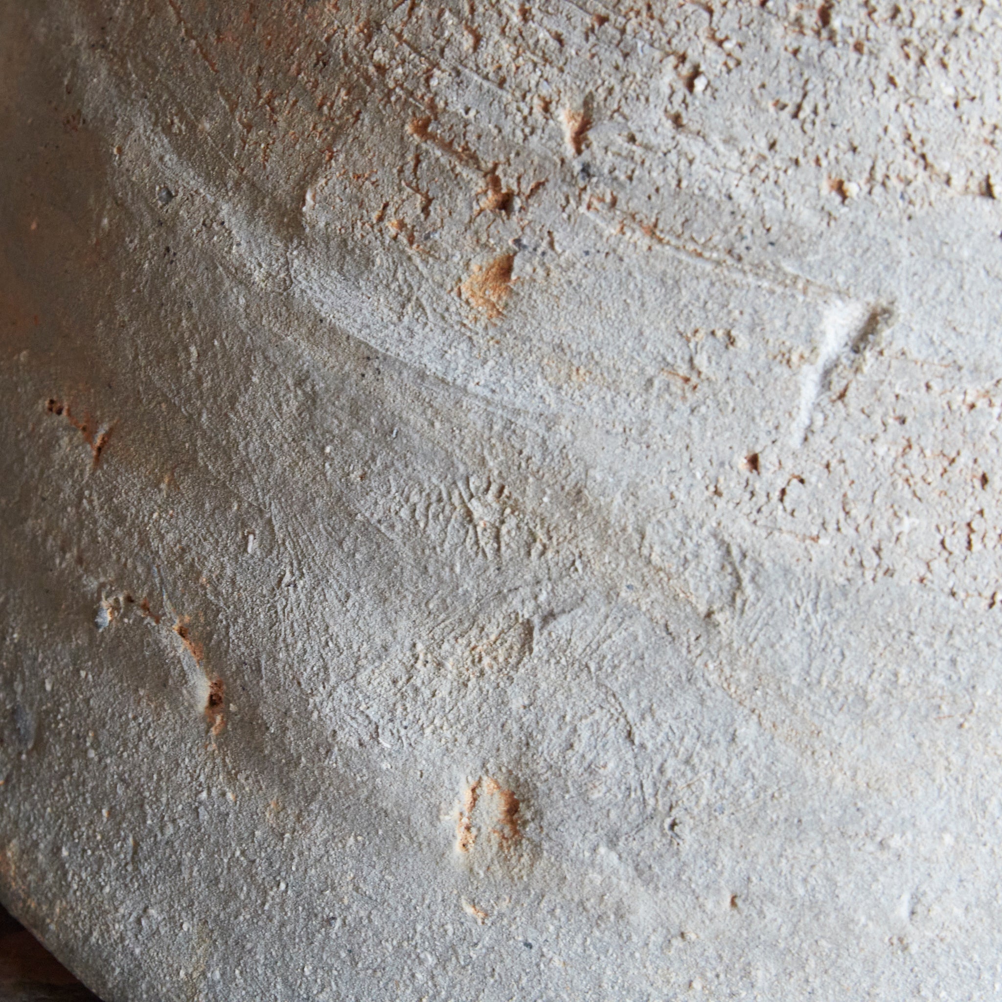 CUENCO CON PICO GRANDE, Sanage, Período Kamakura(1185–1333 d. C.)