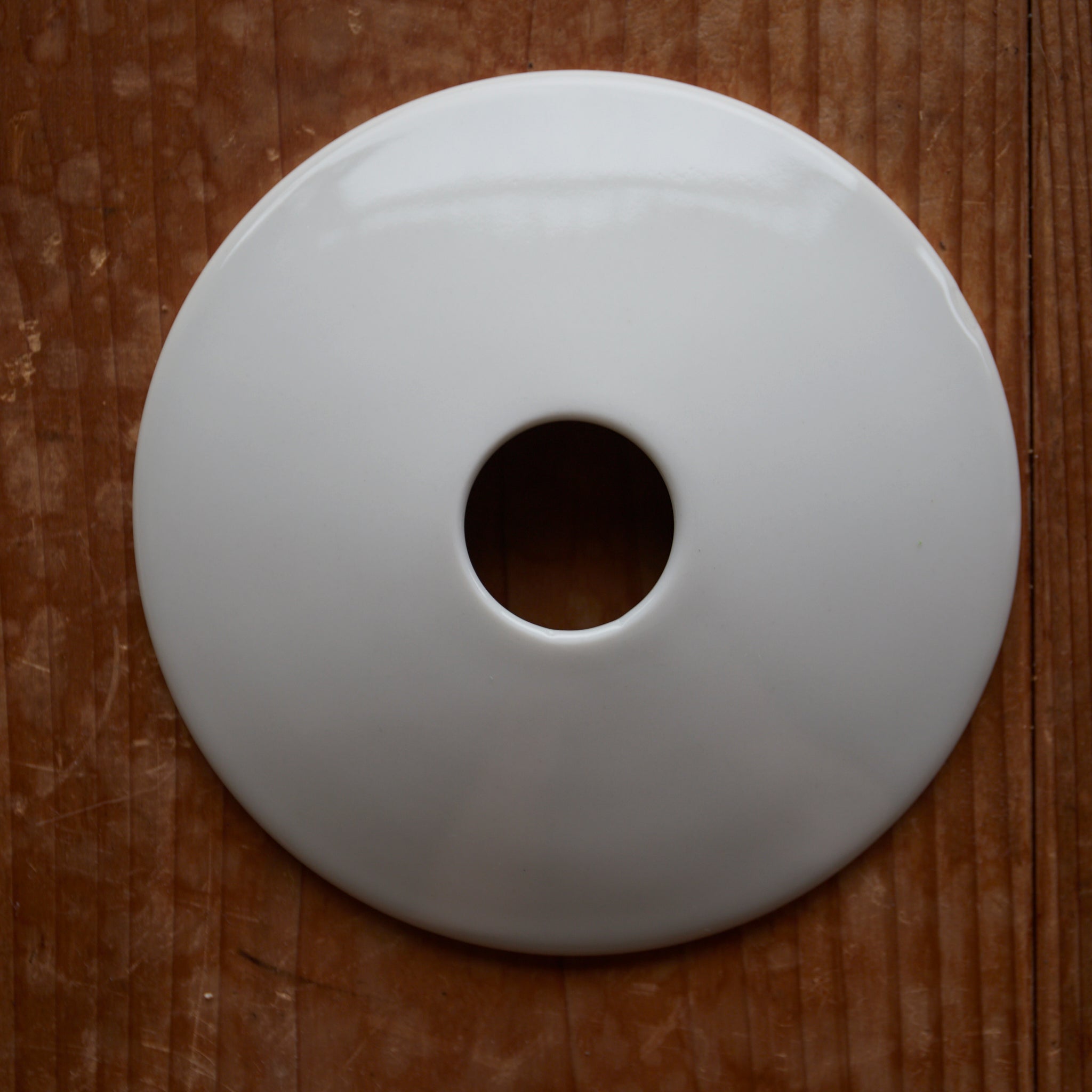 PANTALLA DE PORCELANA BLANCA, Período Showa(1926–1989 d. C.)