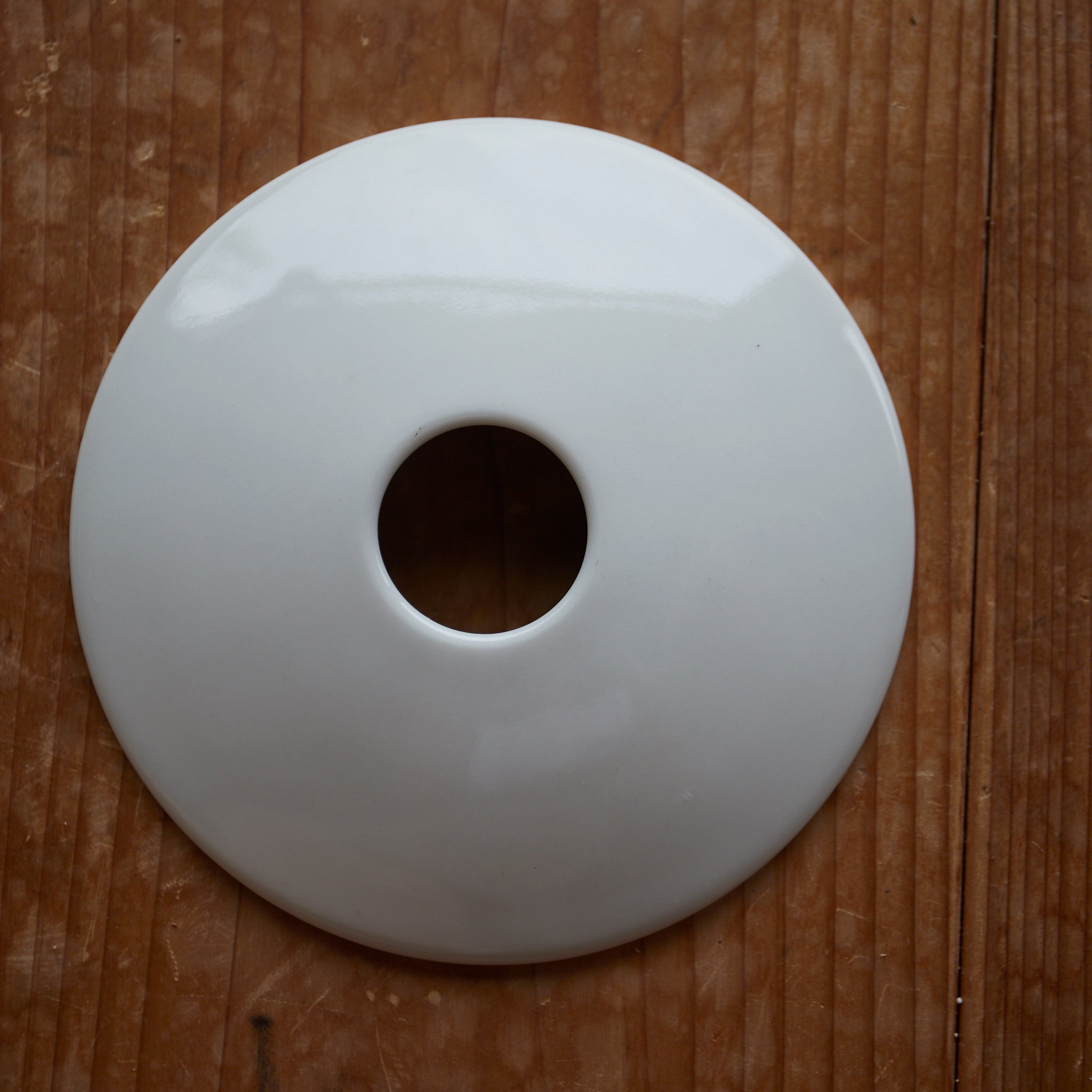PANTALLA DE PORCELANA BLANCA, Período Showa(1926–1989 d. C.)