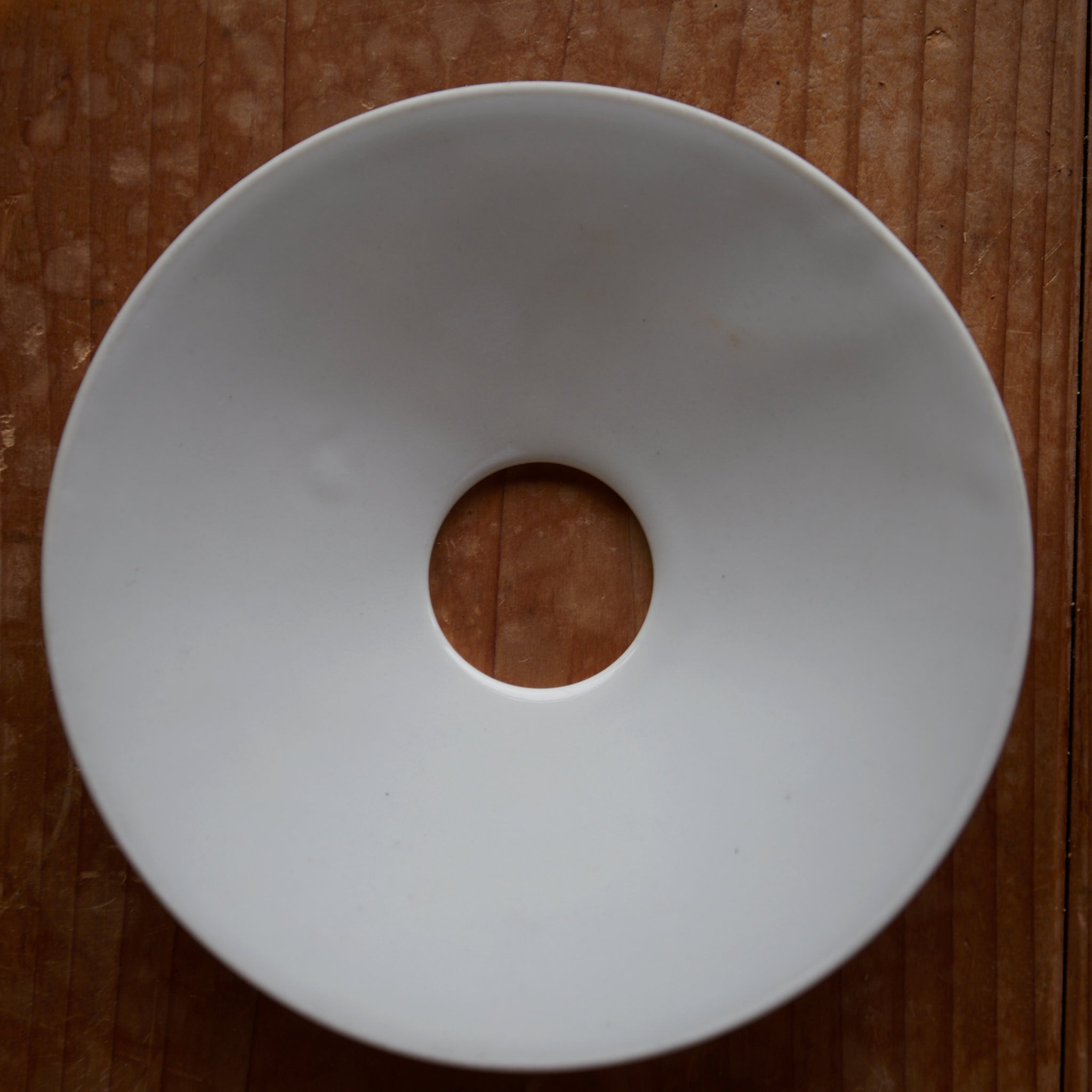 PANTALLA DE PORCELANA BLANCA, Período Showa(1926–1989 d. C.)