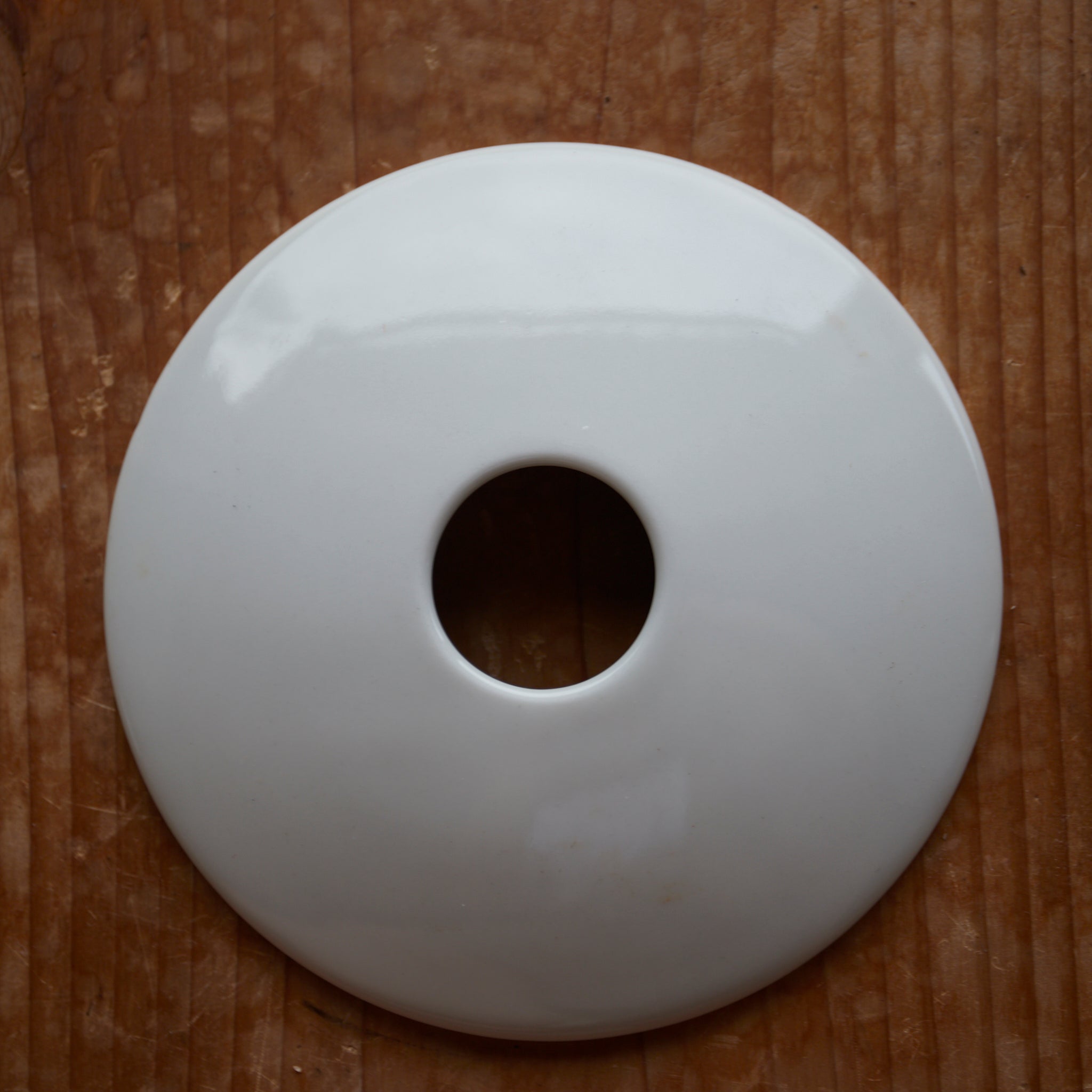 PANTALLA DE PORCELANA BLANCA, Período Showa(1926–1989 d. C.)