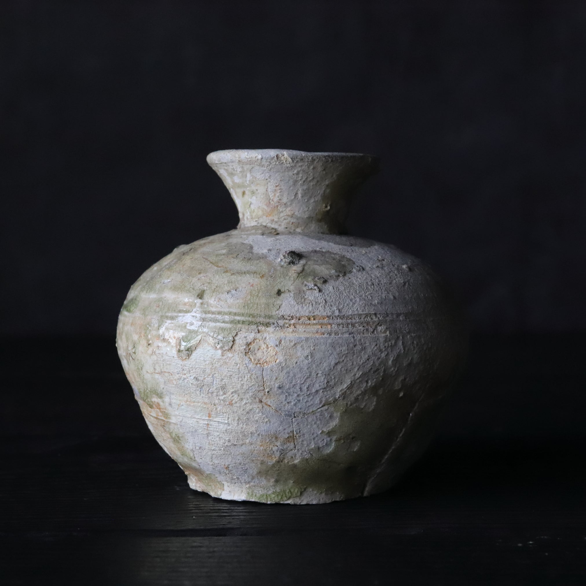 جرة برقبة قصيرة، فرن ساناغه ، فترة كاماكورا(1185–1333 ميلاديًا)