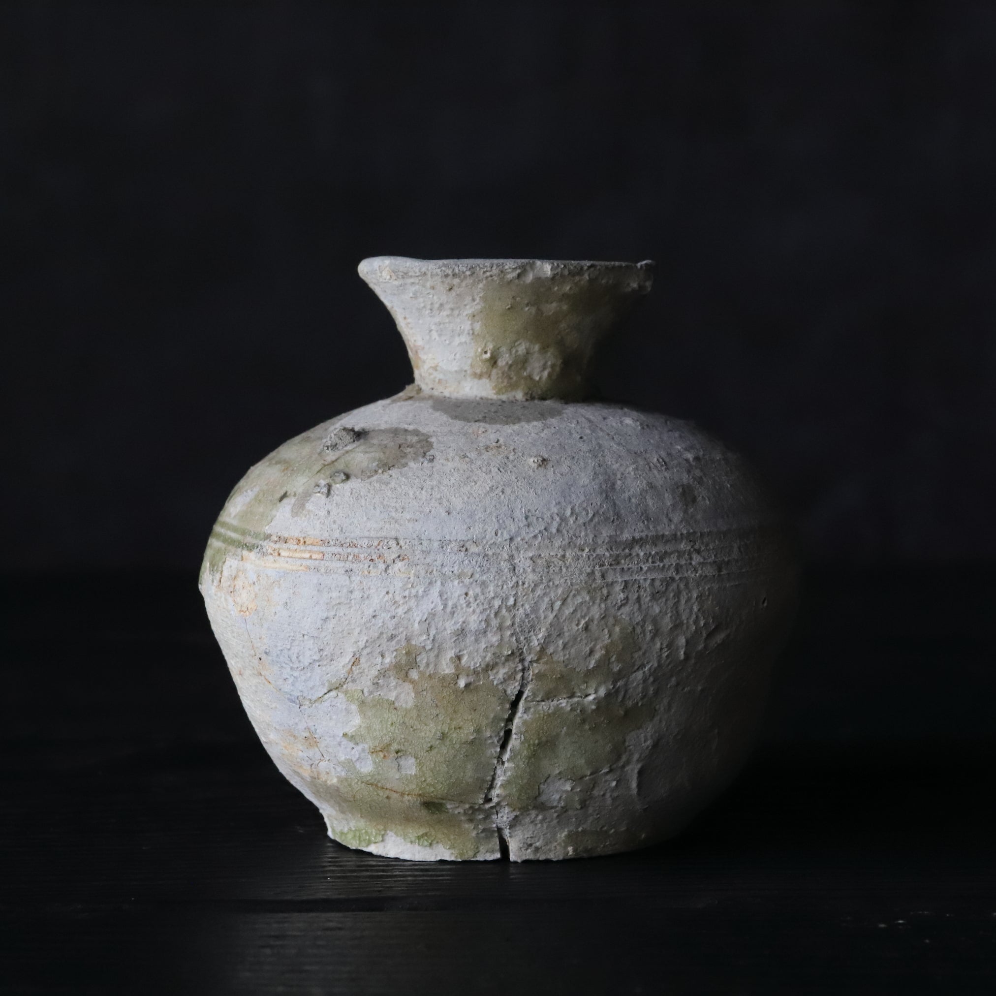 جرة برقبة قصيرة، فرن ساناغه ، فترة كاماكورا(1185–1333 ميلاديًا)