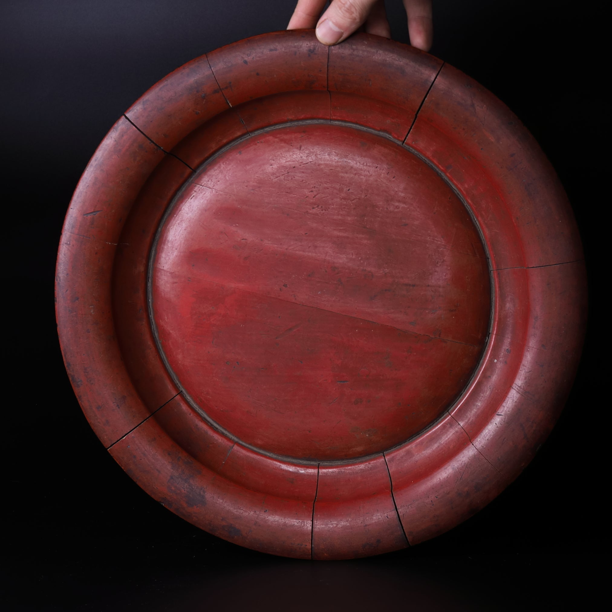 WOODEN FOOTED TRAY, ø 34 cm, Qing Dynasty(1616–1911CE)
