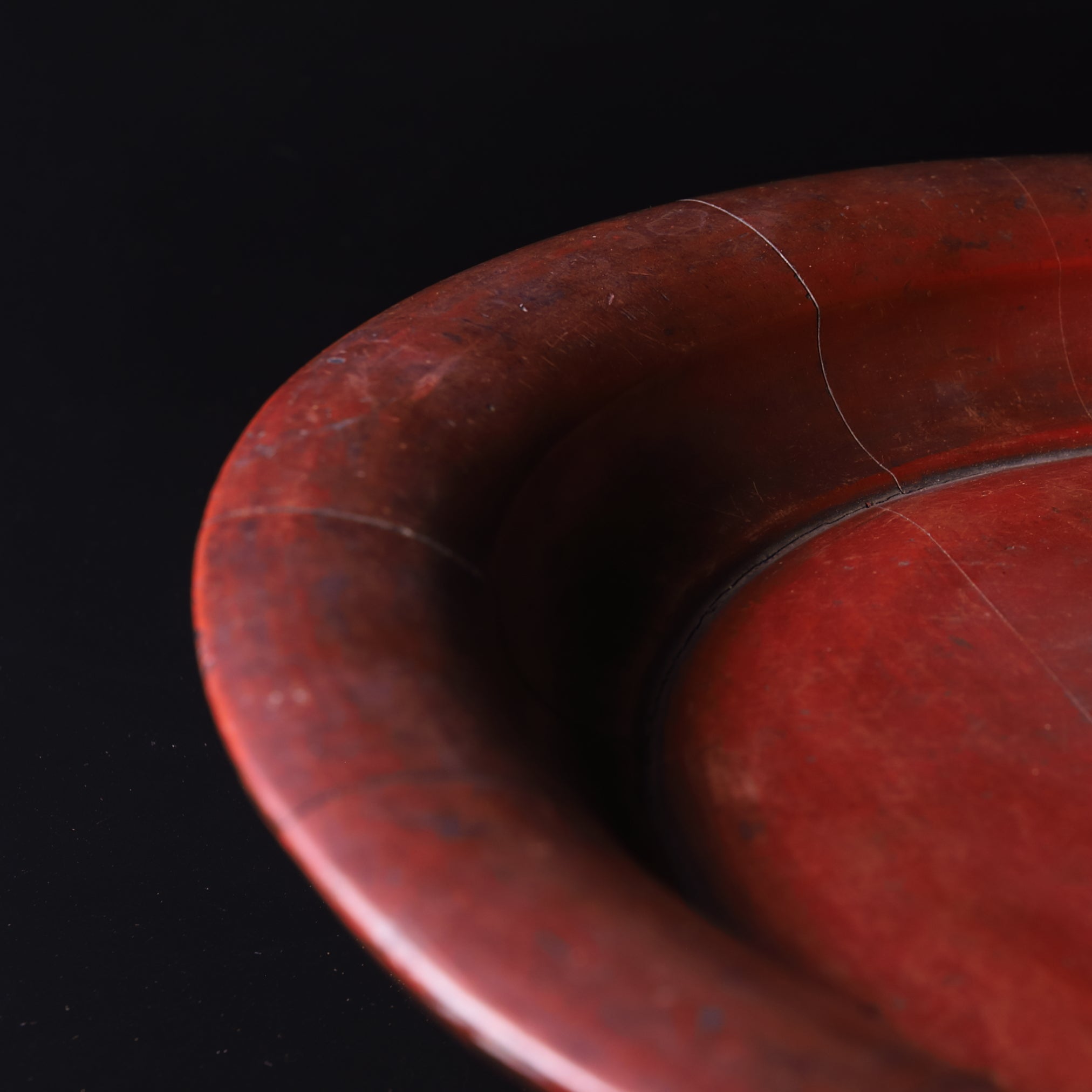 WOODEN FOOTED TRAY, ø 34 cm, Qing Dynasty(1616–1911CE)