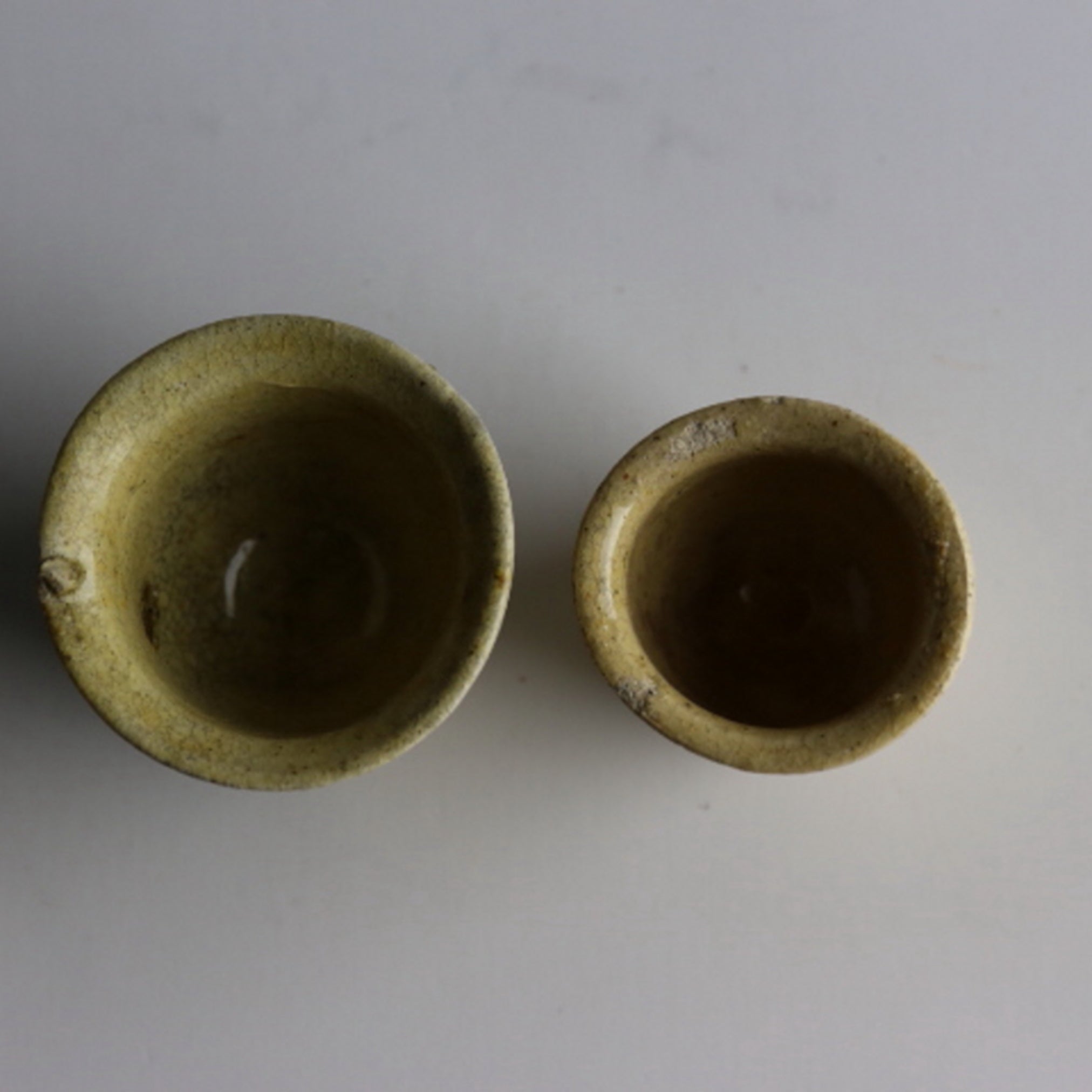KLEINES GEFÄSS, Delfter Ware, 2er-set, Niederländische Antiquität, Frühe Neuzeit(16.–19. Jahrhundert)