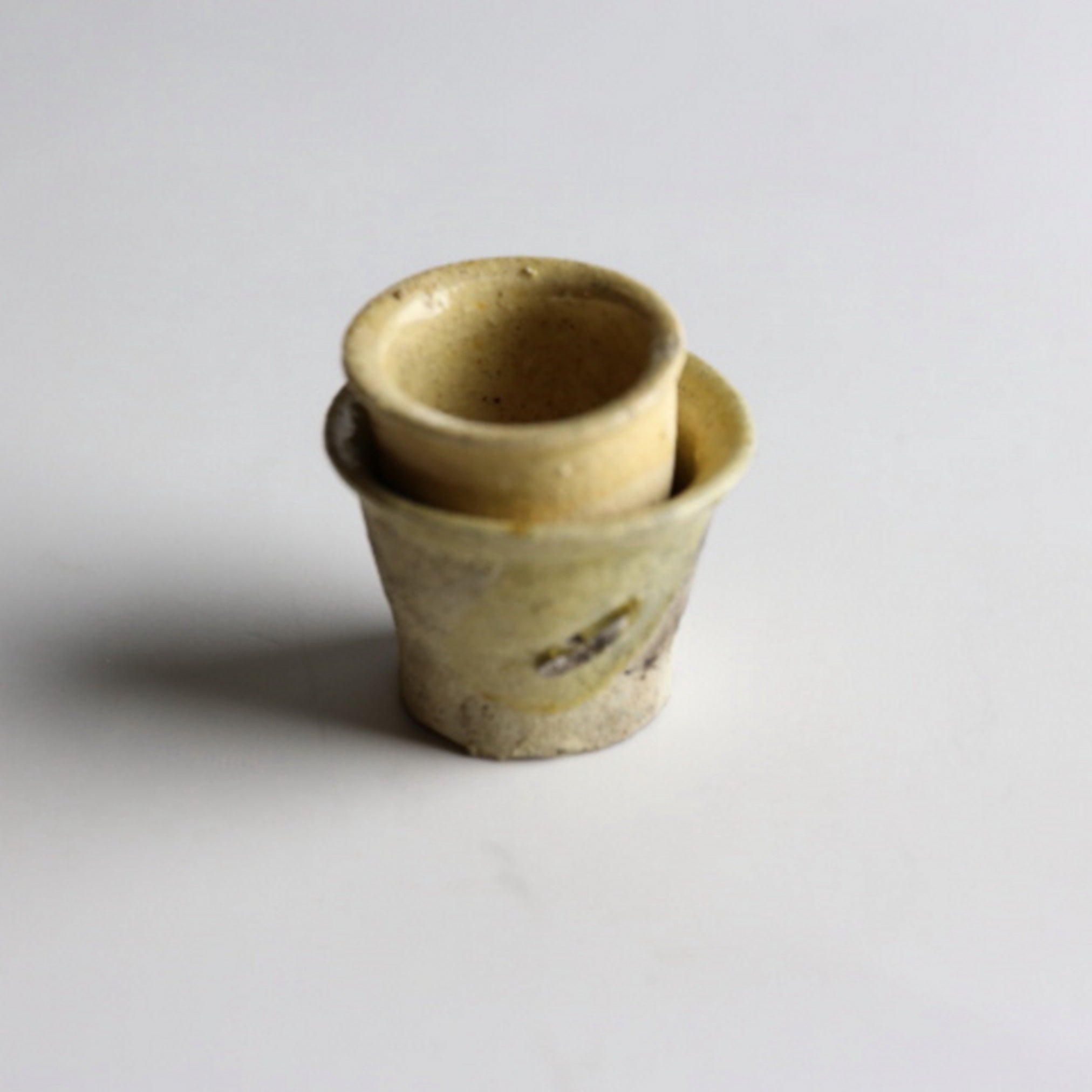 KLEINES GEFÄSS, Delfter Ware, 2er-set, Niederländische Antiquität, Frühe Neuzeit(16.–19. Jahrhundert)