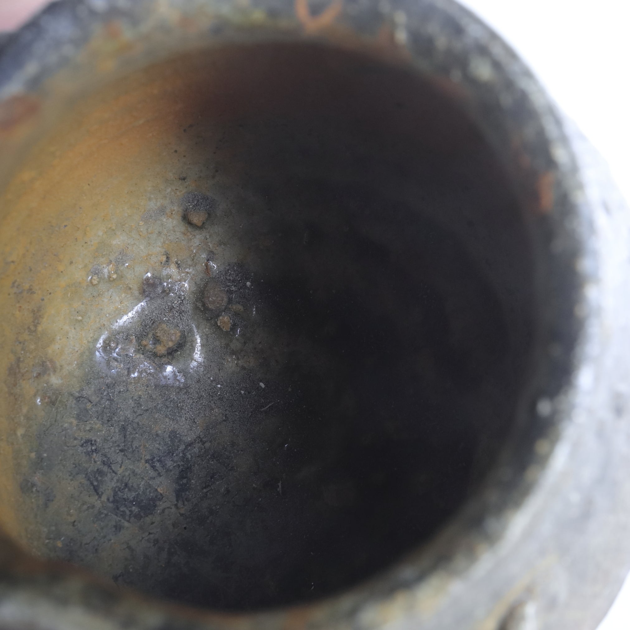 OHAGURO TSUBO(JARRA PARA ENNEGRECER DIENTES), Ko-Echizen, Período Muromachi(1336–1573 d. C.)