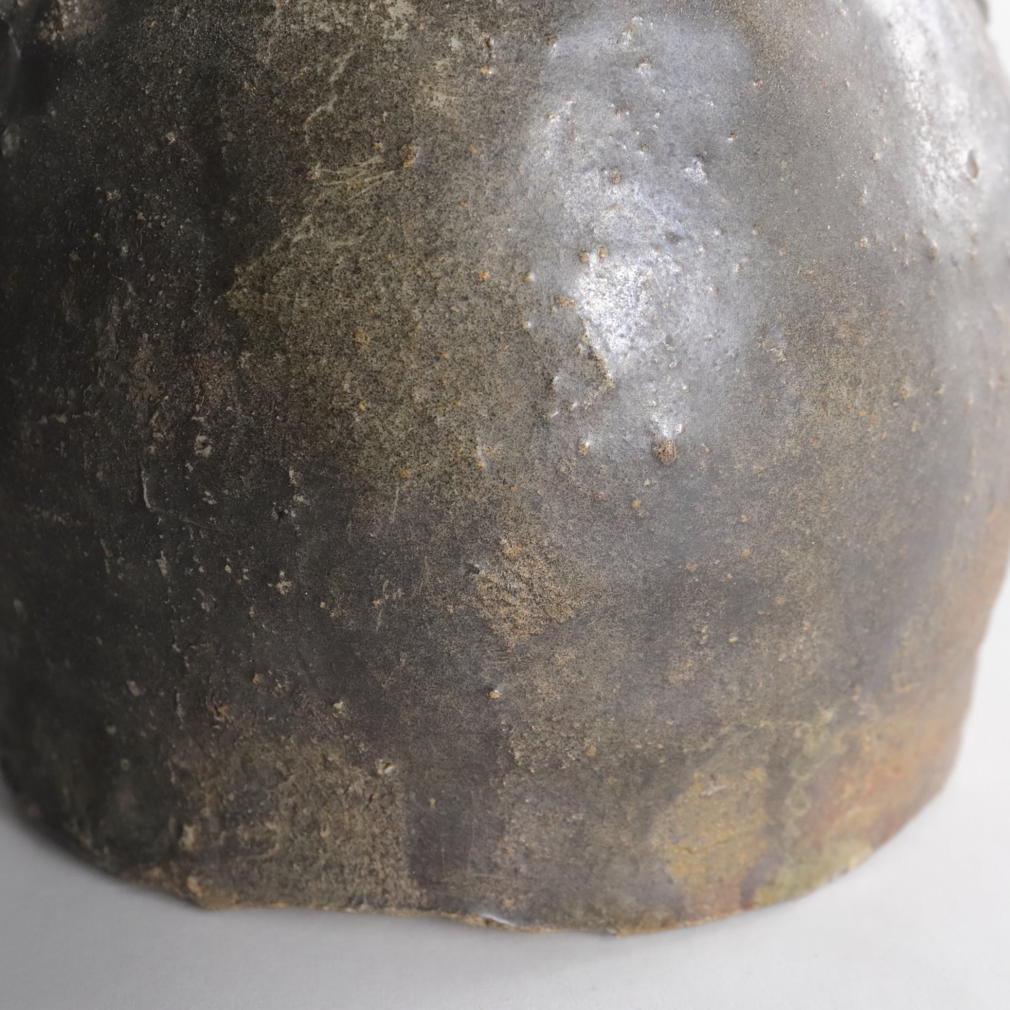 OHAGURO TSUBO(JARRA PARA ENNEGRECER DIENTES), Ko-Echizen, Período Muromachi(1336–1573 d. C.)