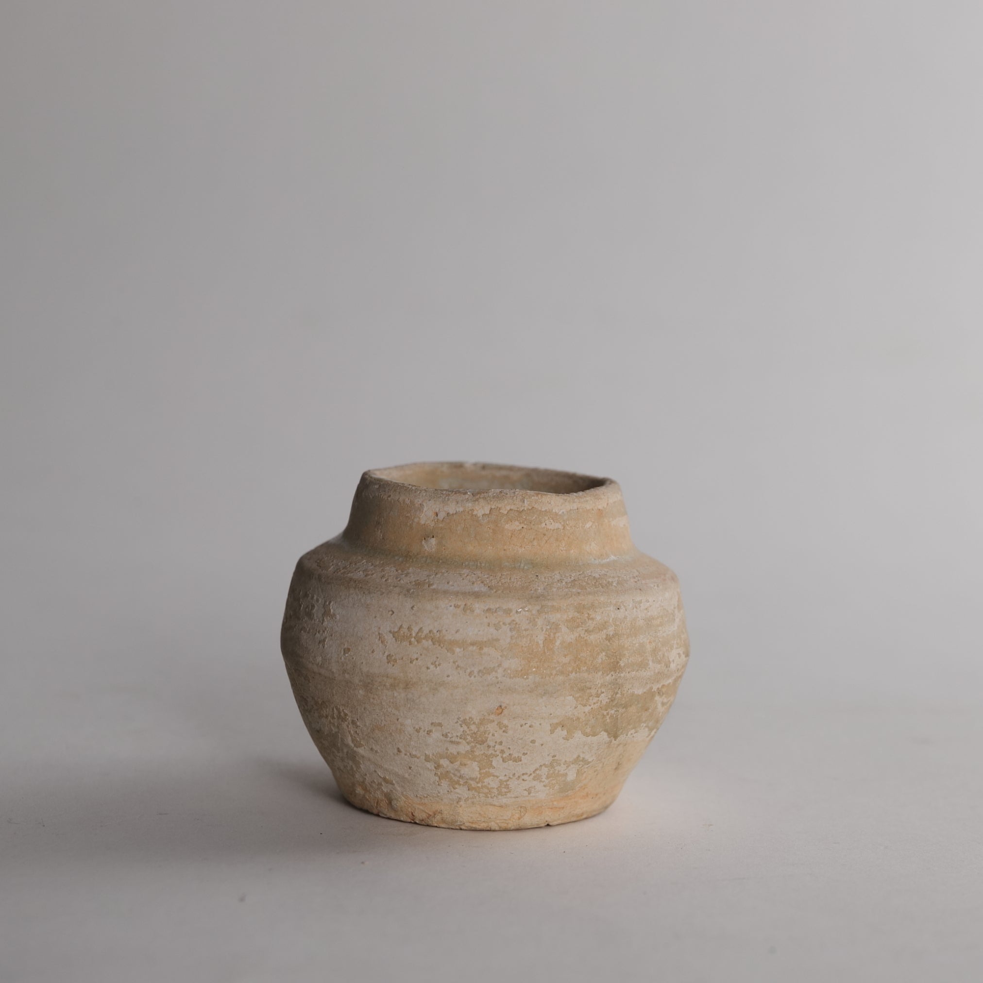 JARRA PEQUEÑA, Ko-Seto, vidriado ceniza, Período Muromachi(1336–1573 d. C.)