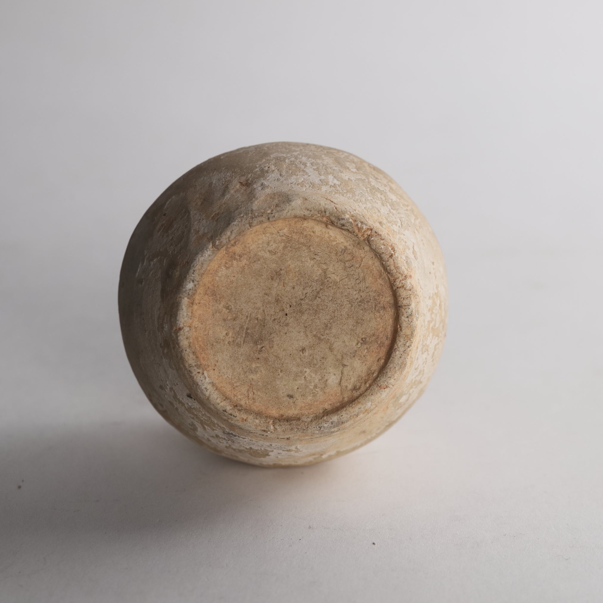 JARRA PEQUEÑA, Ko-Seto, vidriado ceniza, Período Muromachi(1336–1573 d. C.)