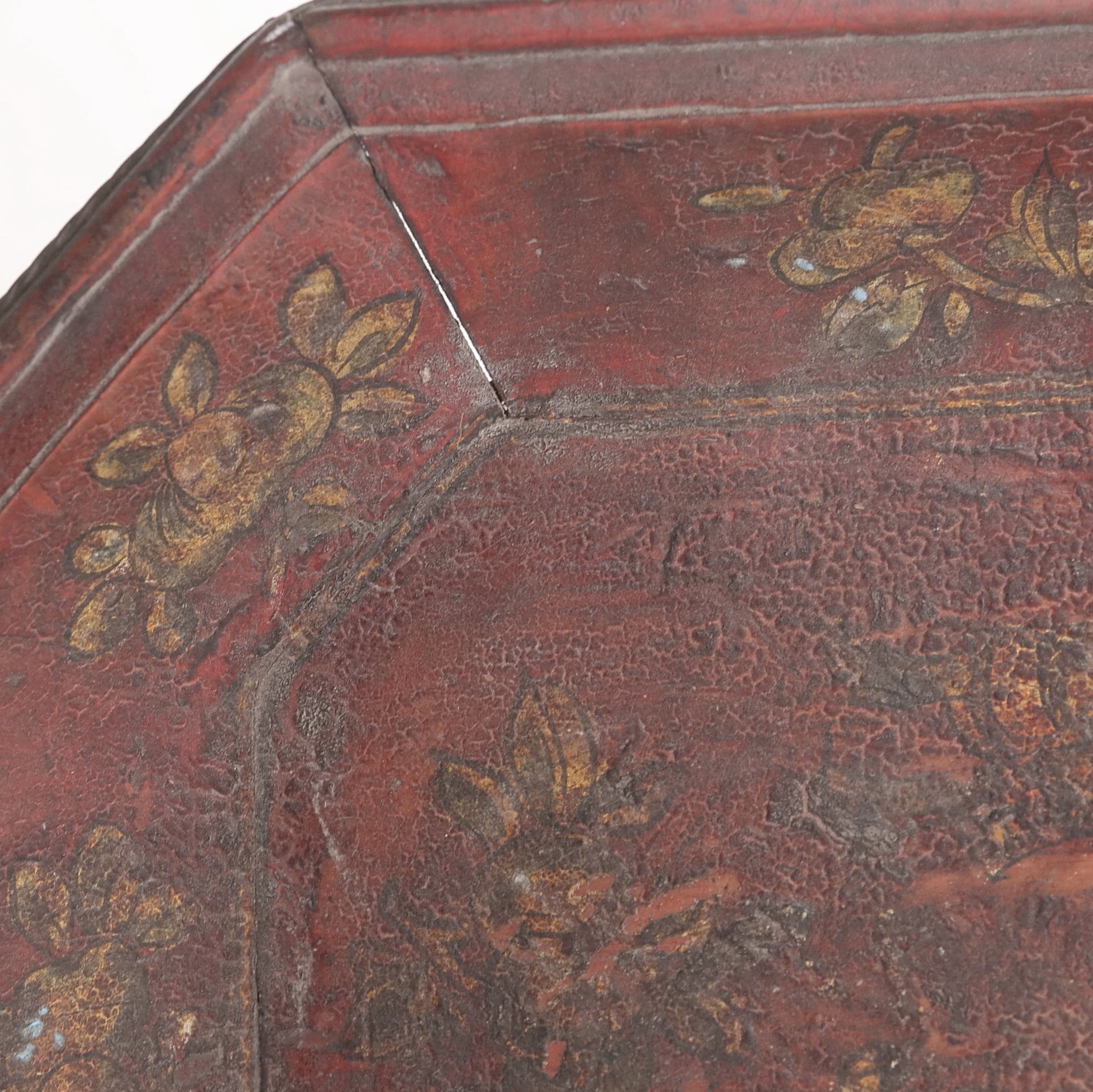 CORNER-CUT WOODEN TEA TRAY, Early Modern Period(16th–19th centuries)