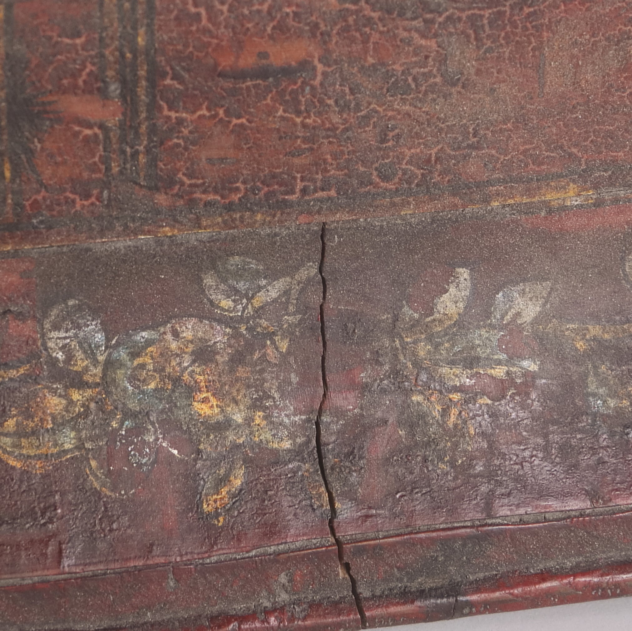 CORNER-CUT WOODEN TEA TRAY, Early Modern Period(16th–19th centuries)