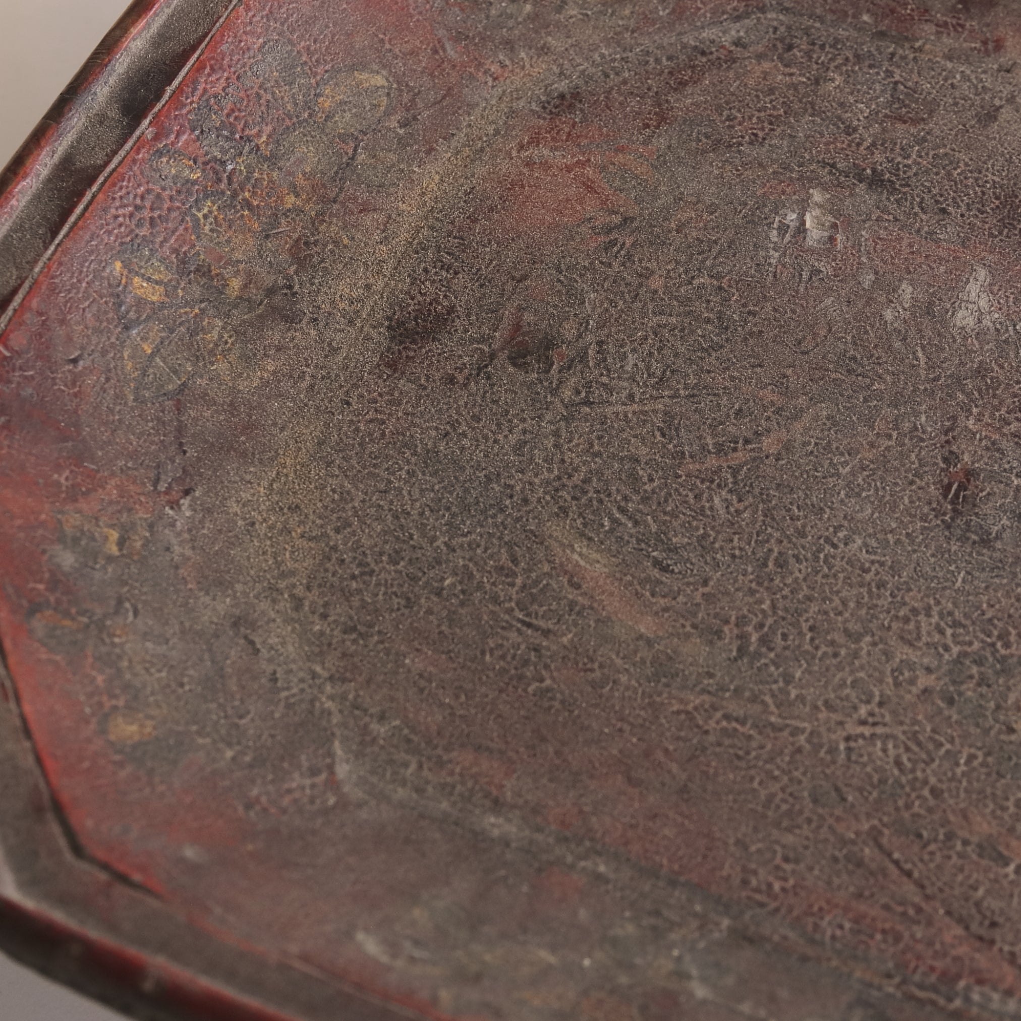 CORNER-CUT WOODEN TEA TRAY, Early Modern Period(16th–19th centuries)