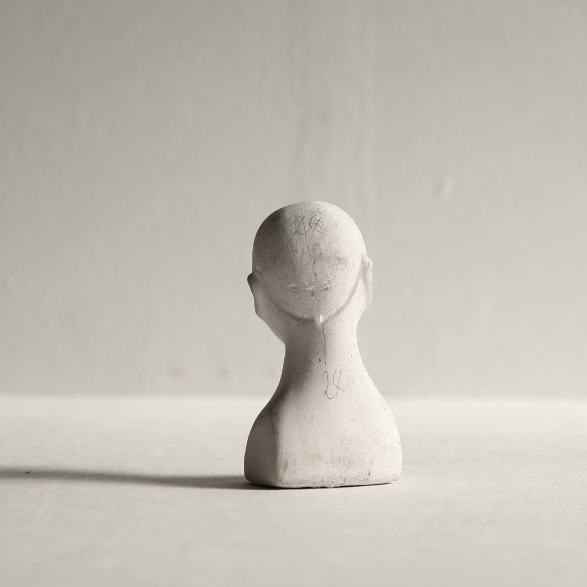 STAMPO IN GESSO PER TESTA DI BAMBOLA, c, Periodo Showa(1926–1989 d.C.)